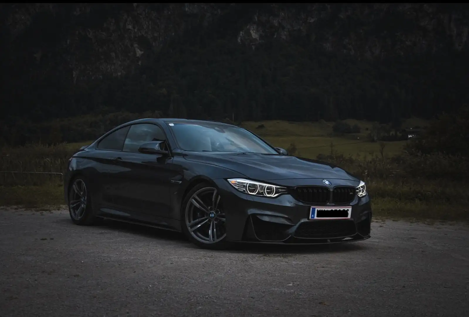 BMW M4 M-DKG Aut. (F82) - 1