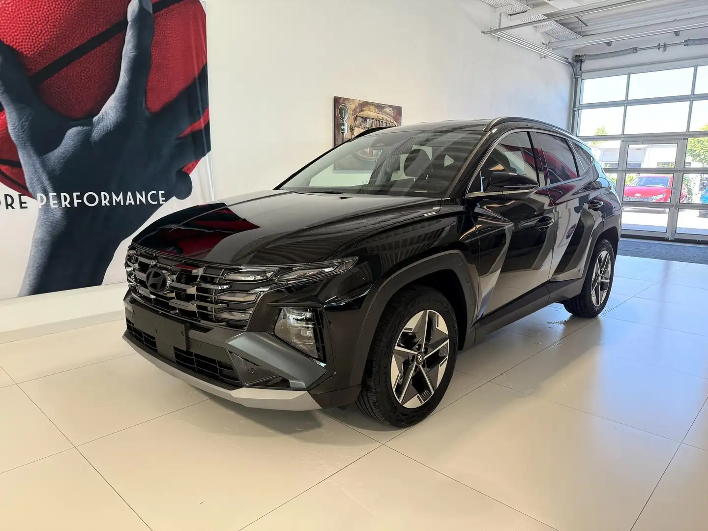 Hyundai TUCSON GO+ 1.6 T-GDI 48V 2WD 117 kW (160 PS) 2-Zonen-K... Schwarz - 1