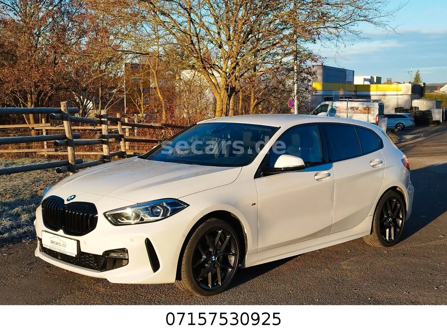 BMW 120 i MSport SAG LCPr LED RFK DriA 18" KomfZ Appl Weiß - 1