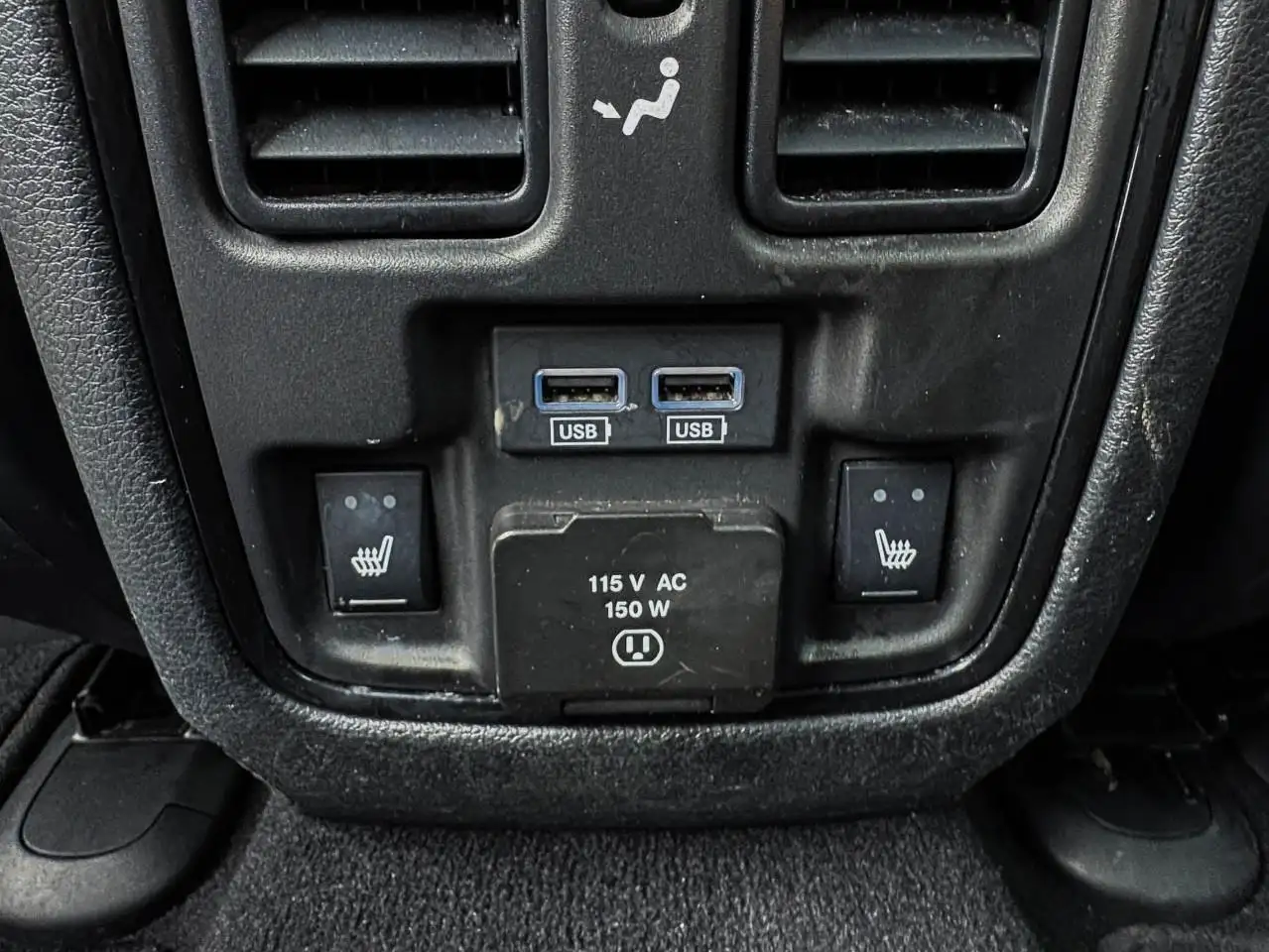 Dodge Durango снимка Dodge Durango