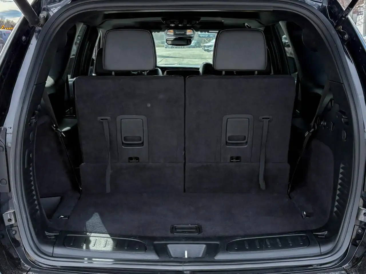Dodge Durango снимка Dodge Durango