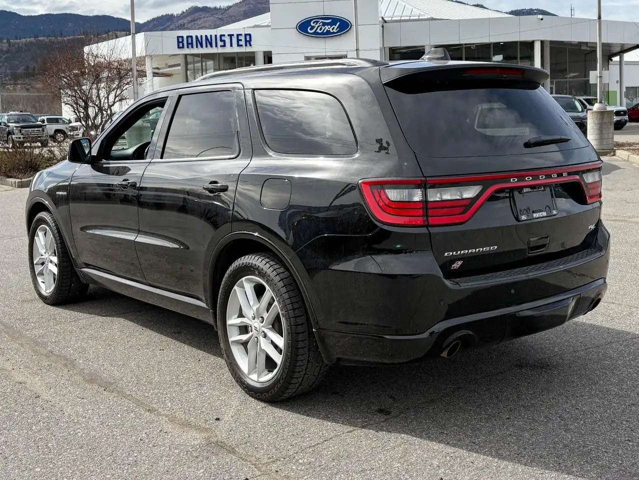 Dodge Durango снимка Dodge Durango