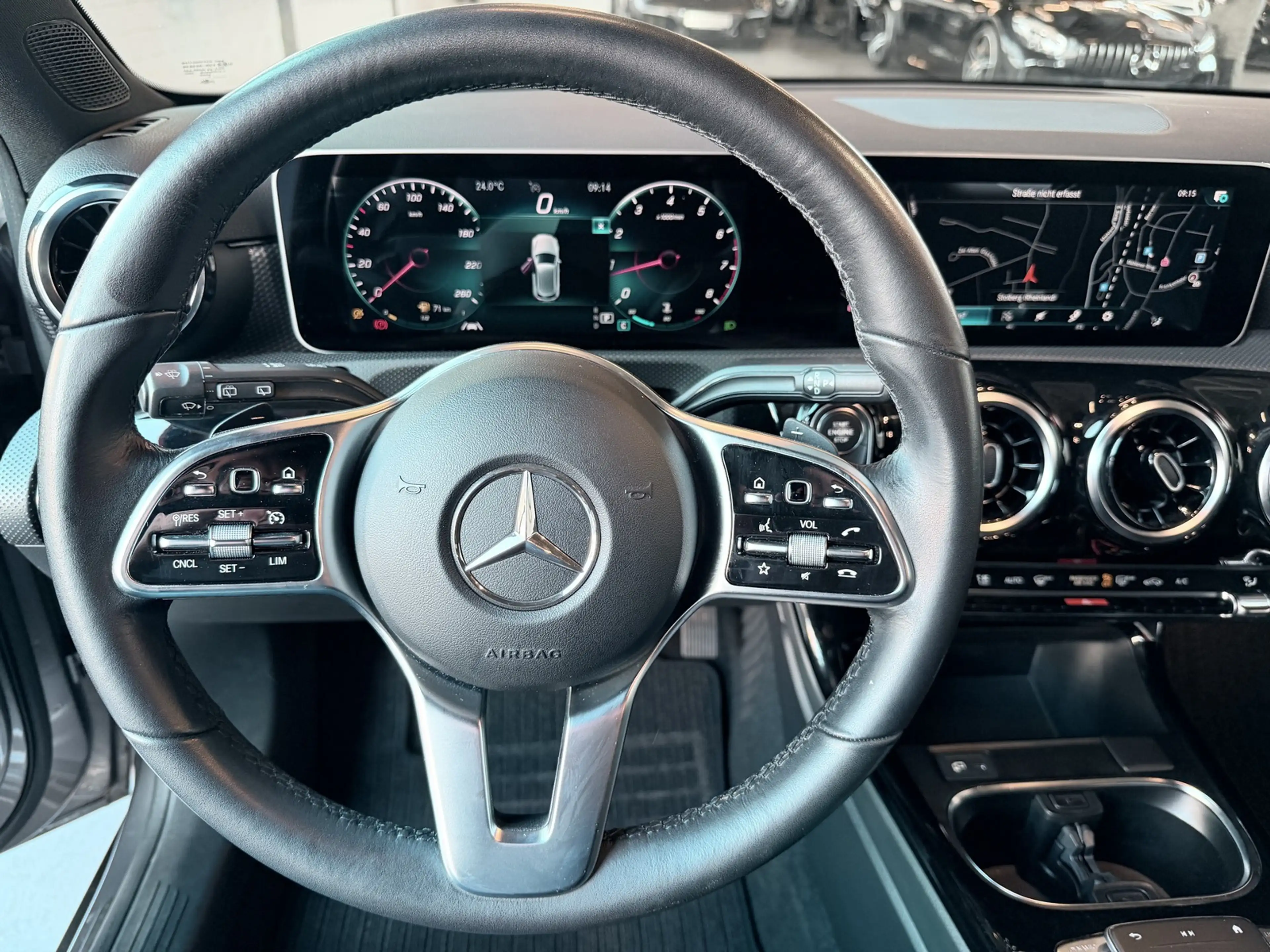 Mercedes-Benz A 180 *2.Hand*Scheckheft*Garantie*ab3,99%* — photo 12