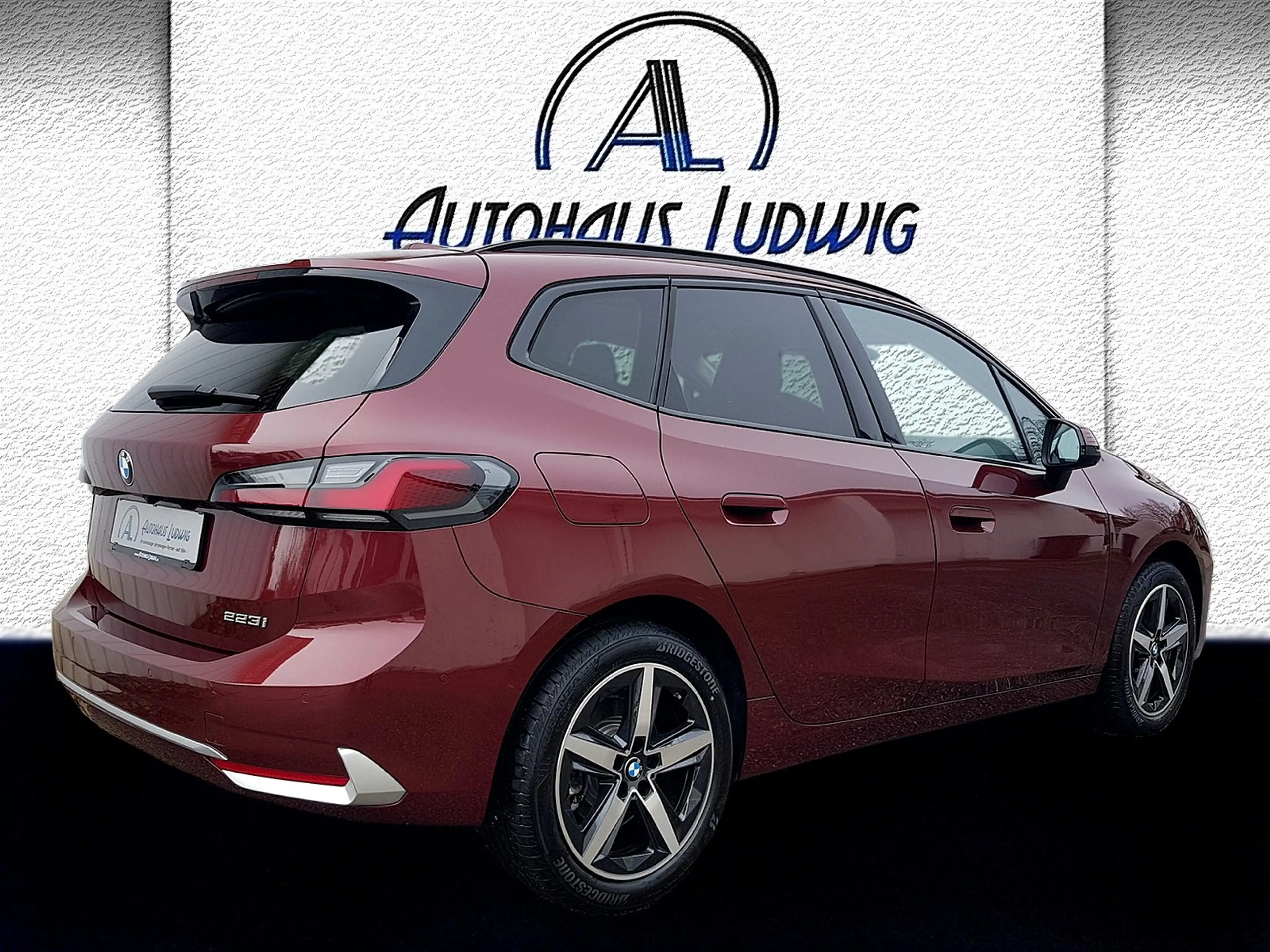 BMW 223 iA Active Tourer*Leder*HUD*DriveProf*AHK*360*Park+ — photo 2