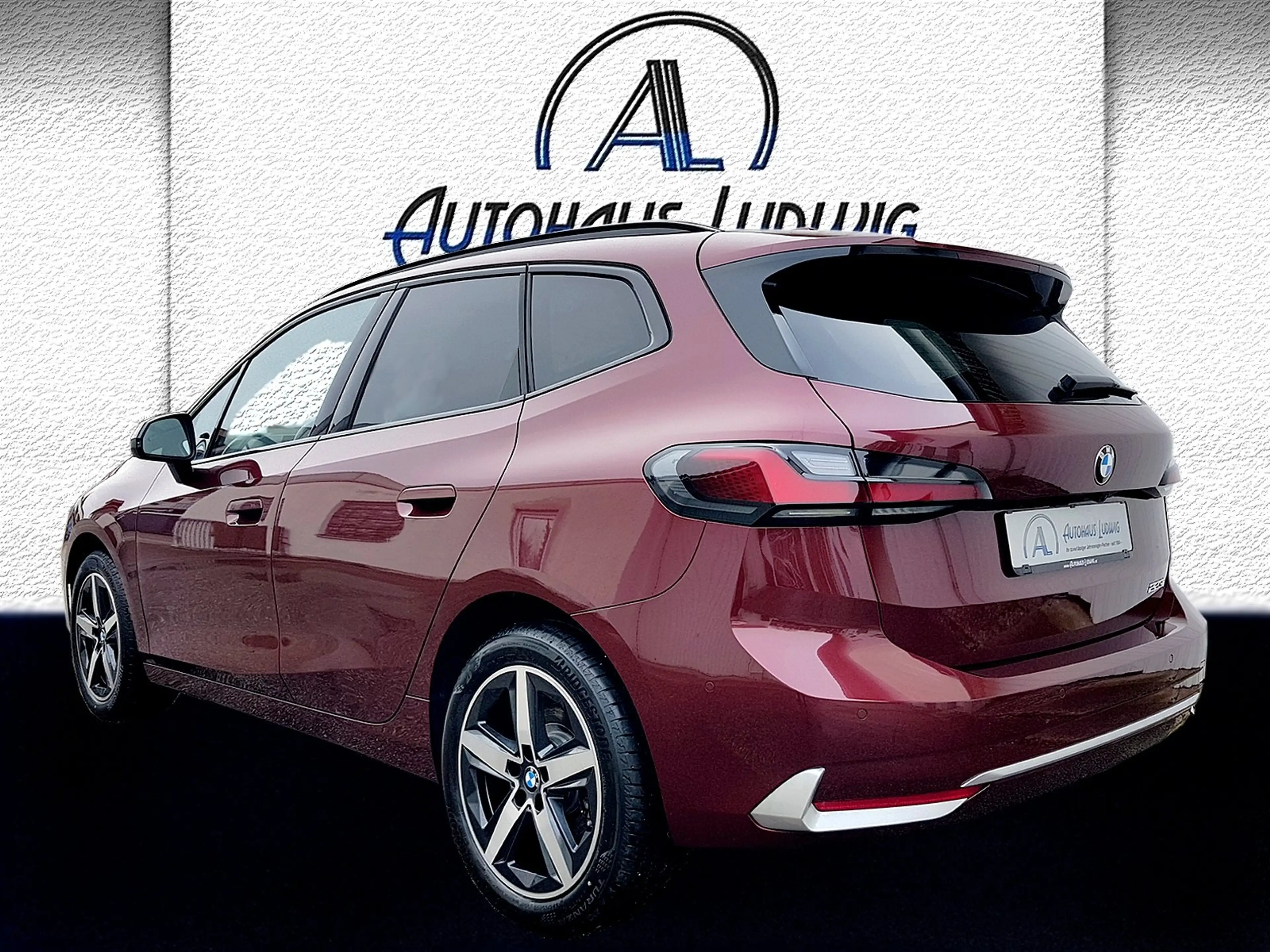 BMW 223 iA Active Tourer*Leder*HUD*DriveProf*AHK*360*Park+ — photo 5