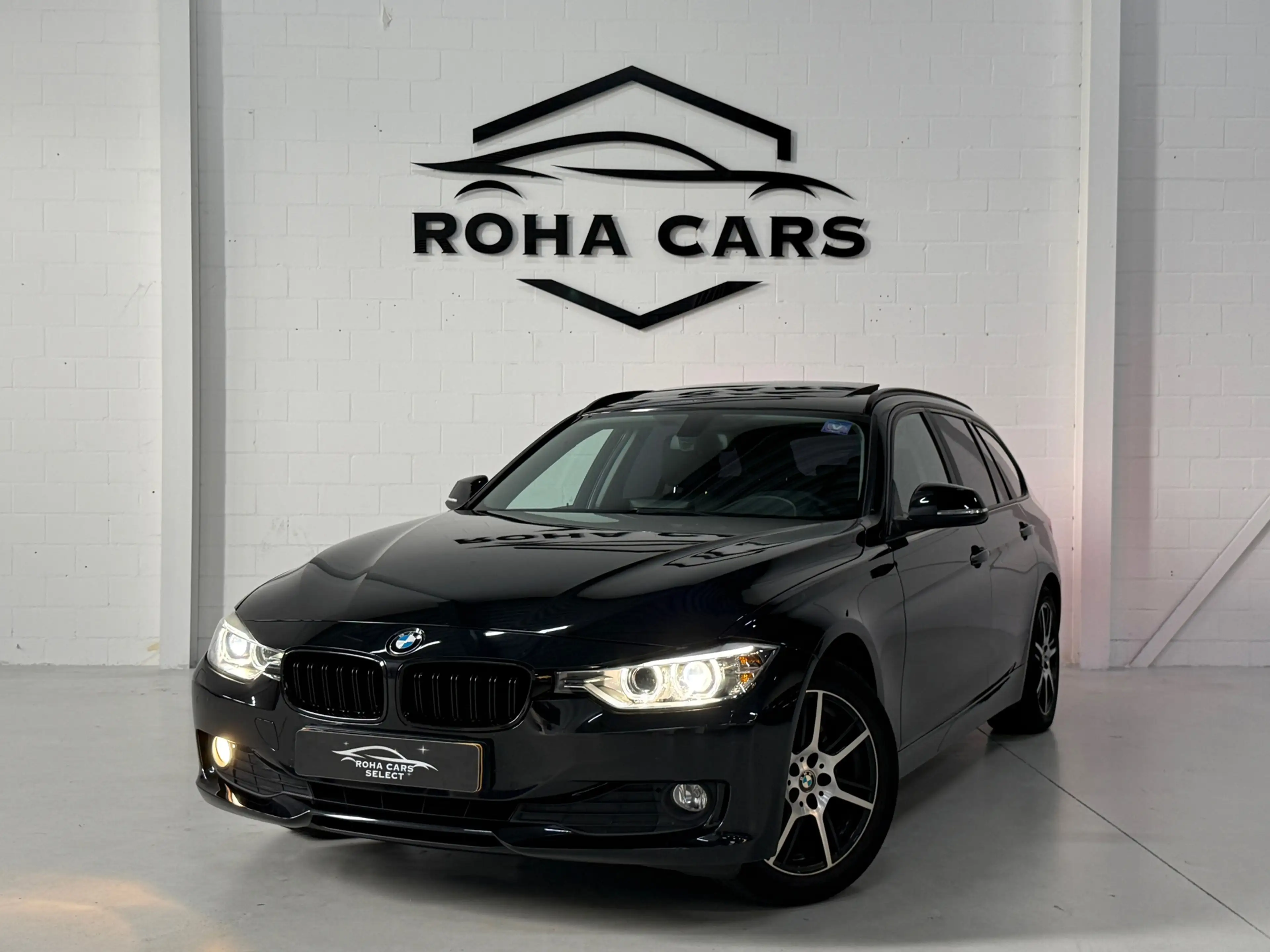 BMW 316 3-serie Touring 316i High Executive*Pano*Stoelverw