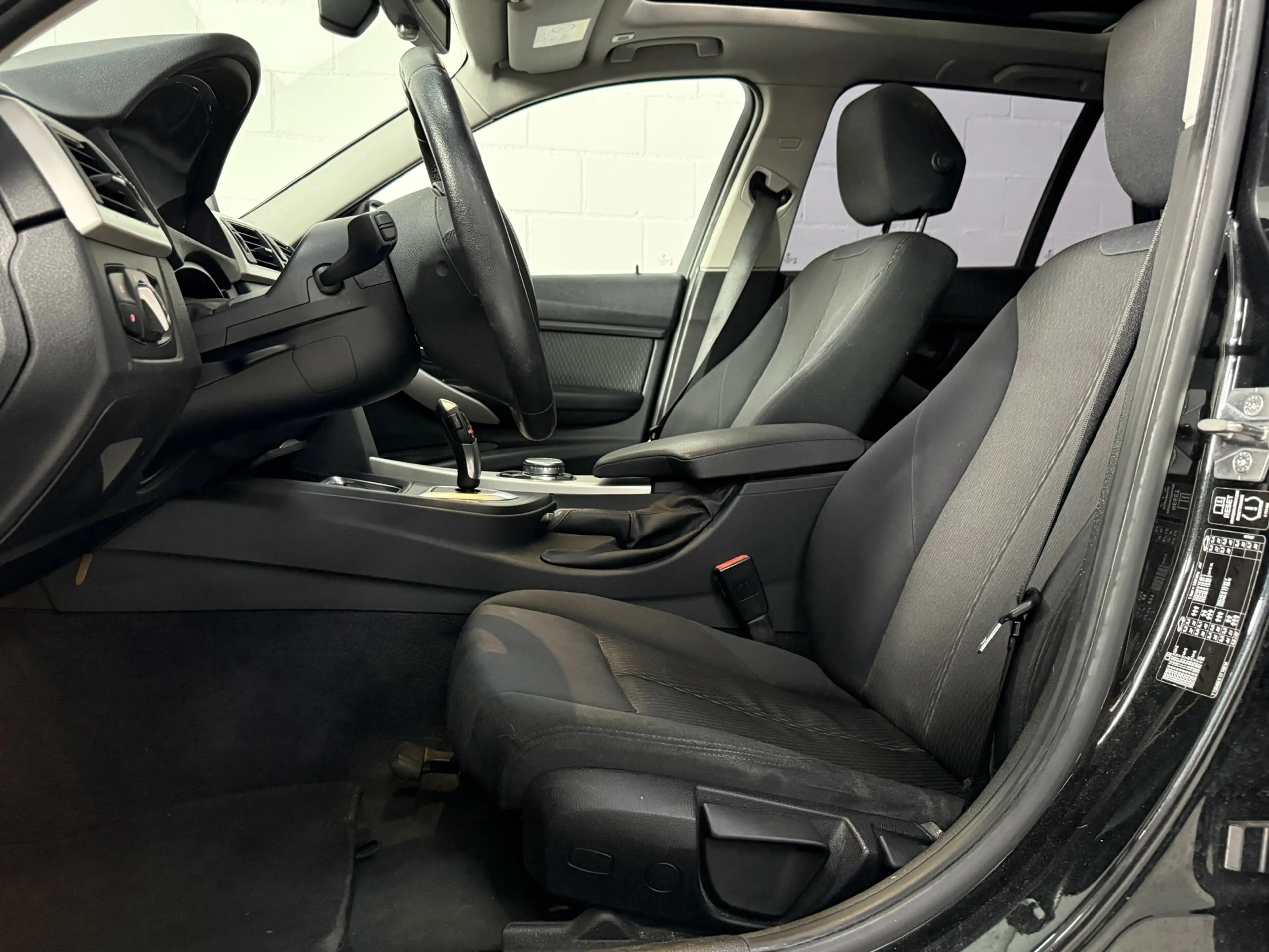 BMW 316 3-serie Touring 316i High Executive*Pano*Stoelverw — photo 10