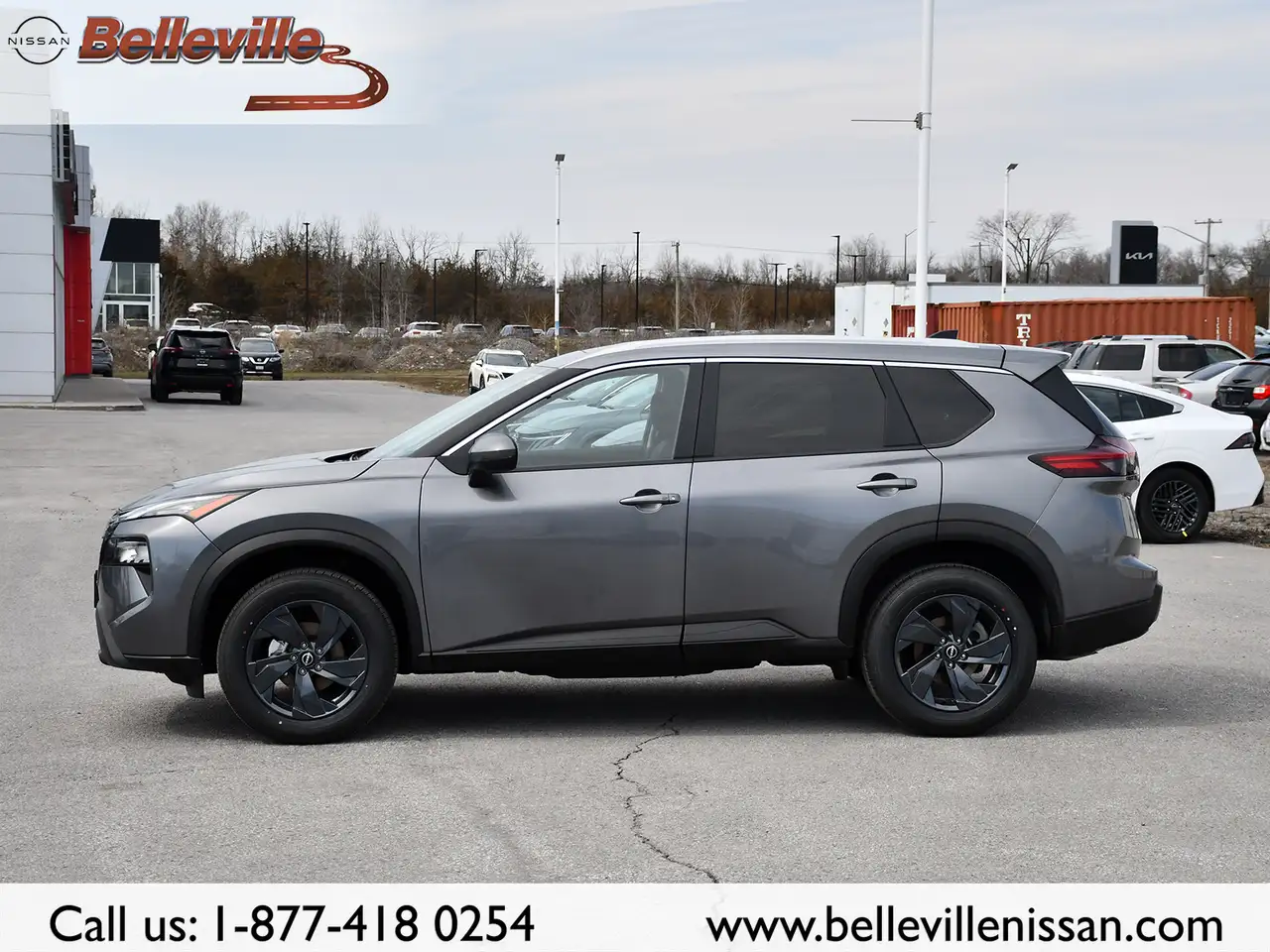 Nissan Rogue снимка Nissan Rogue