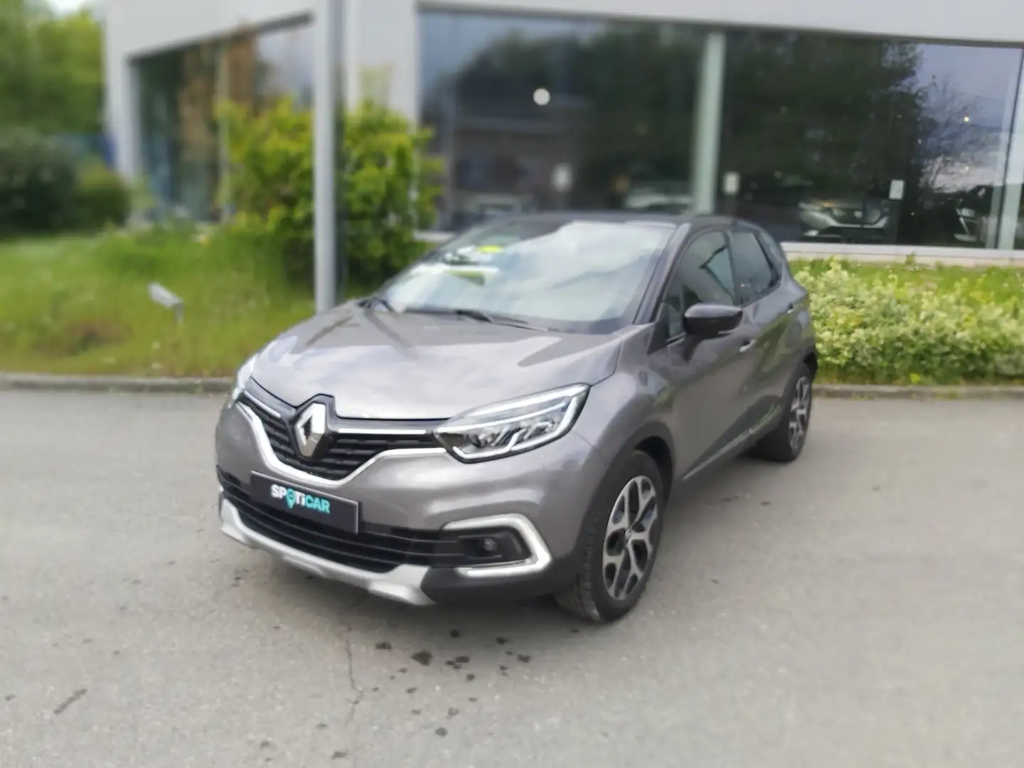 Renault Captur 1.33 TCe Intens EDC GPF (EU6c) Šedá - 1
