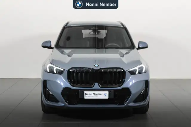 BMW X1 view 2