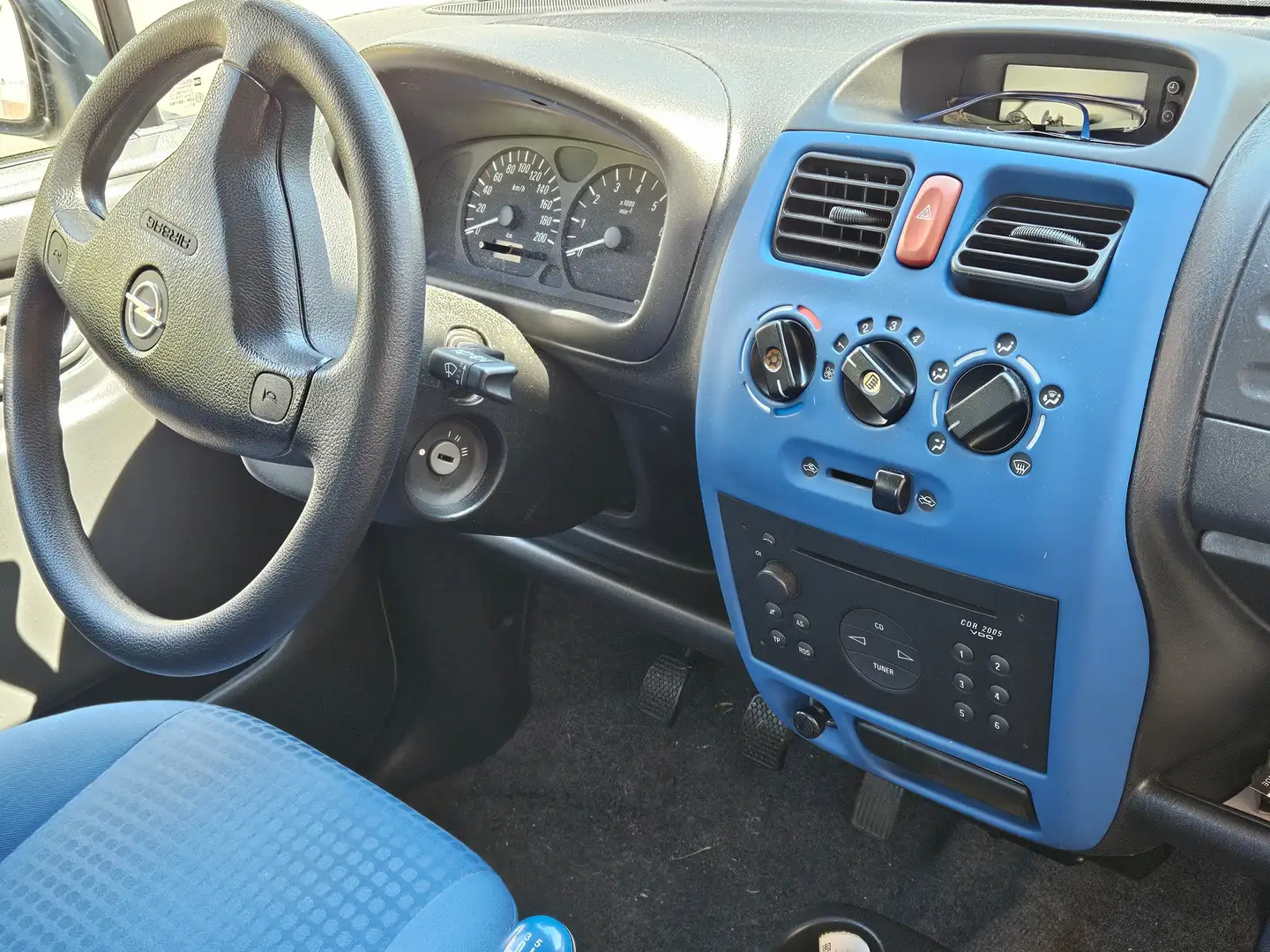 Opel Agila Agila 1.2 16 V Haribo žuta - 2