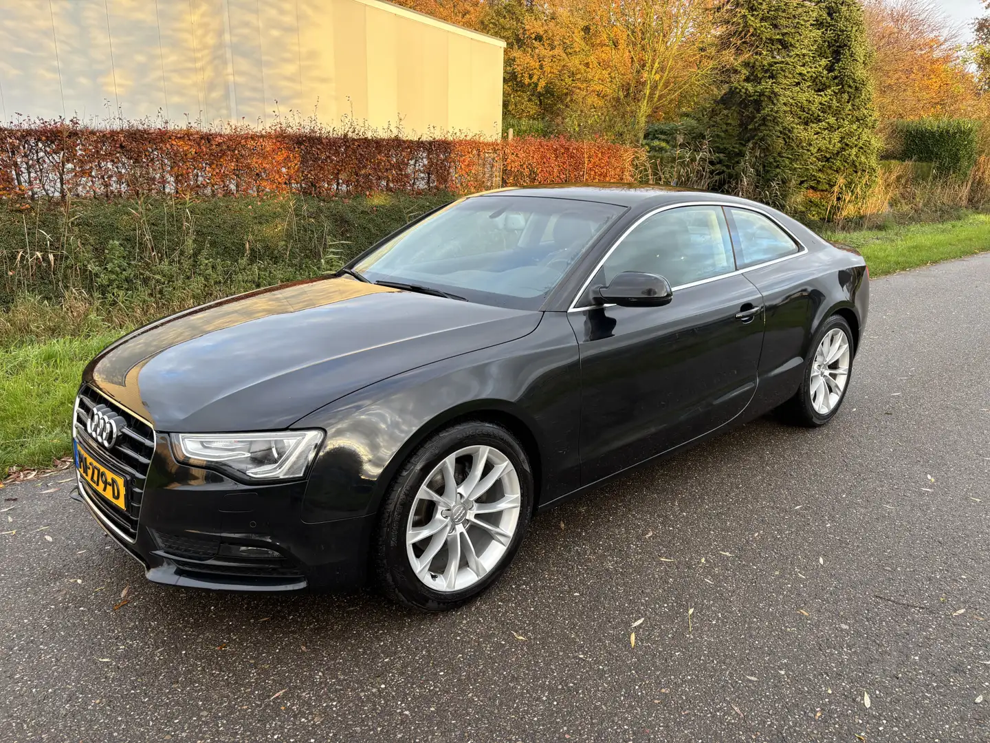 Audi A5 Coupé 1.8 TFSI Pro Line S / AUTOMAAT / LEER / NAVI Zwart - 2