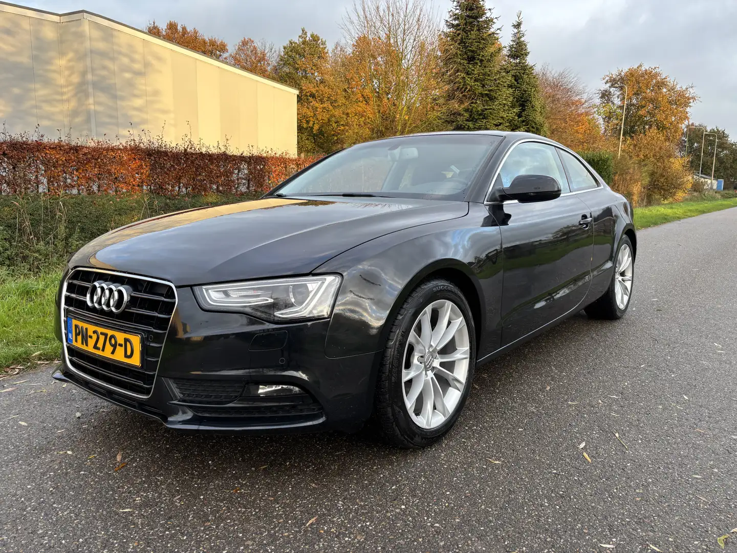 Audi A5 Coupé 1.8 TFSI Pro Line S / AUTOMAAT / LEER / NAVI Zwart - 1