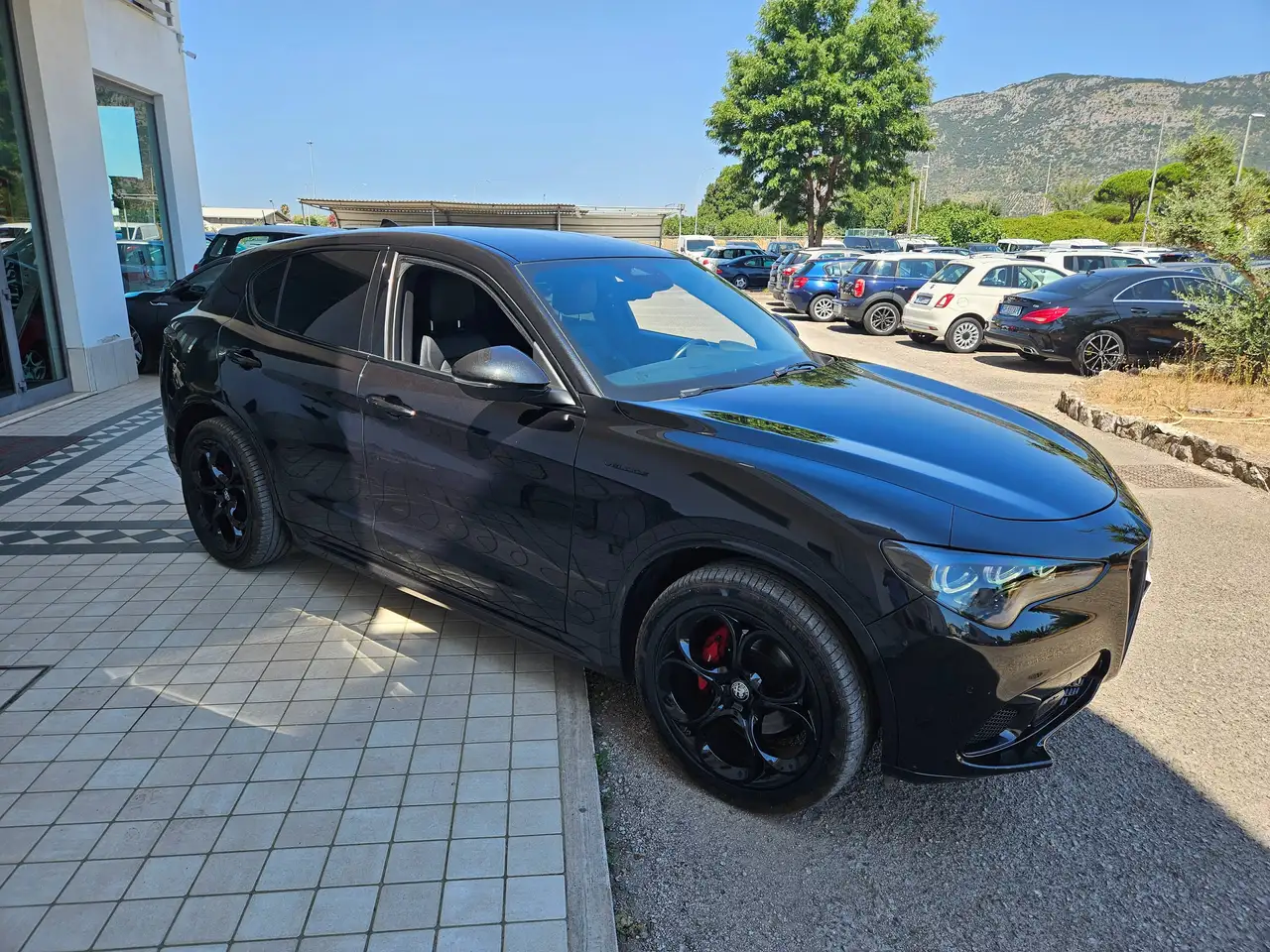 Alfa Romeo Stelvio 2024