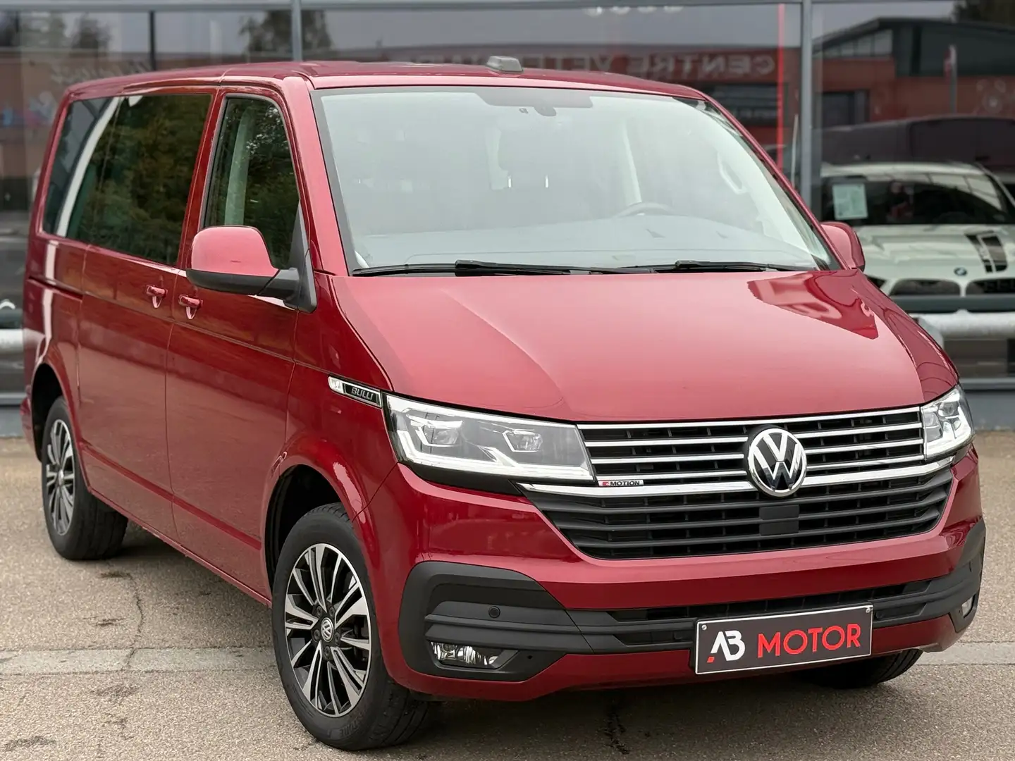 Volkswagen T6.1 Multivan BULLI 2.0TDI BOITE AUTO DSG 4MOTION 204CV 7PL ACC Rouge - 1