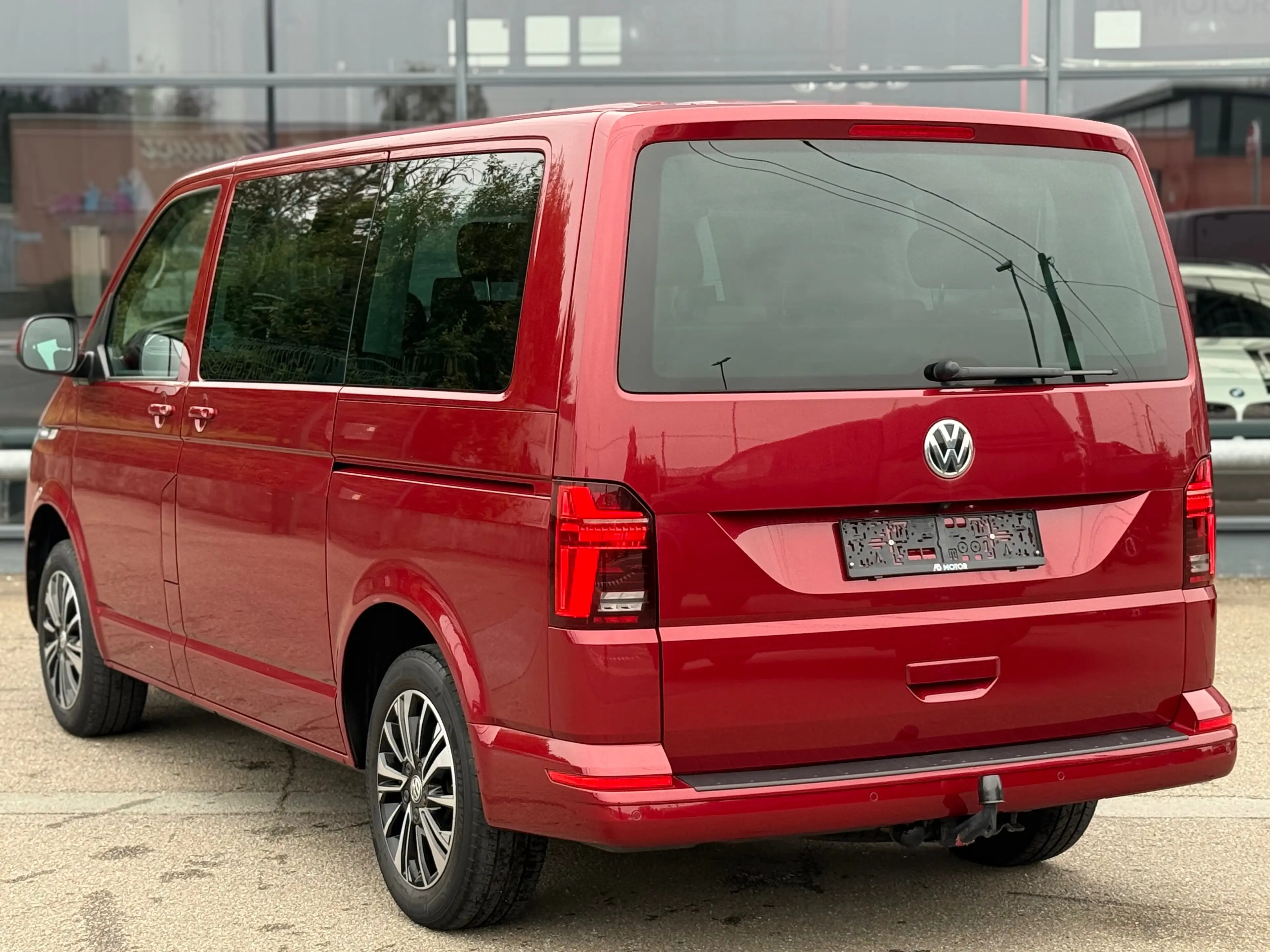Volkswagen T6.1 Multivan BULLI 2.0TDI BOITE AUTO DSG 4MOTION 204CV 7PL ACC — photo 8