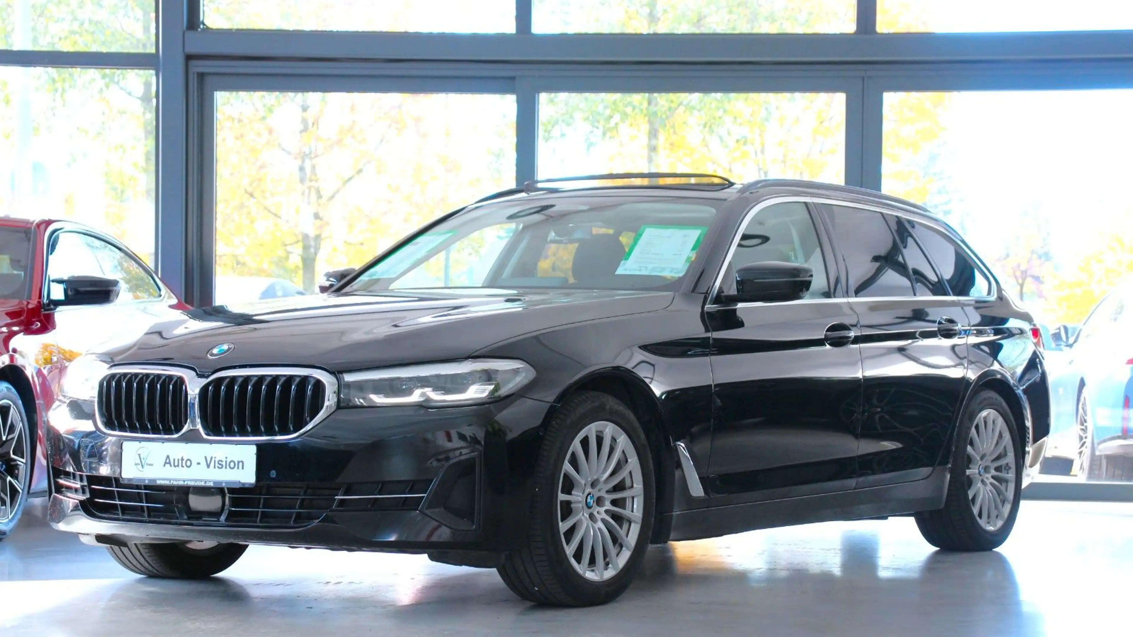 BMW 520 d xDrive (G31) *ACC*HUD*Panorama*LHZ*Sthz*LHZ — photo 3