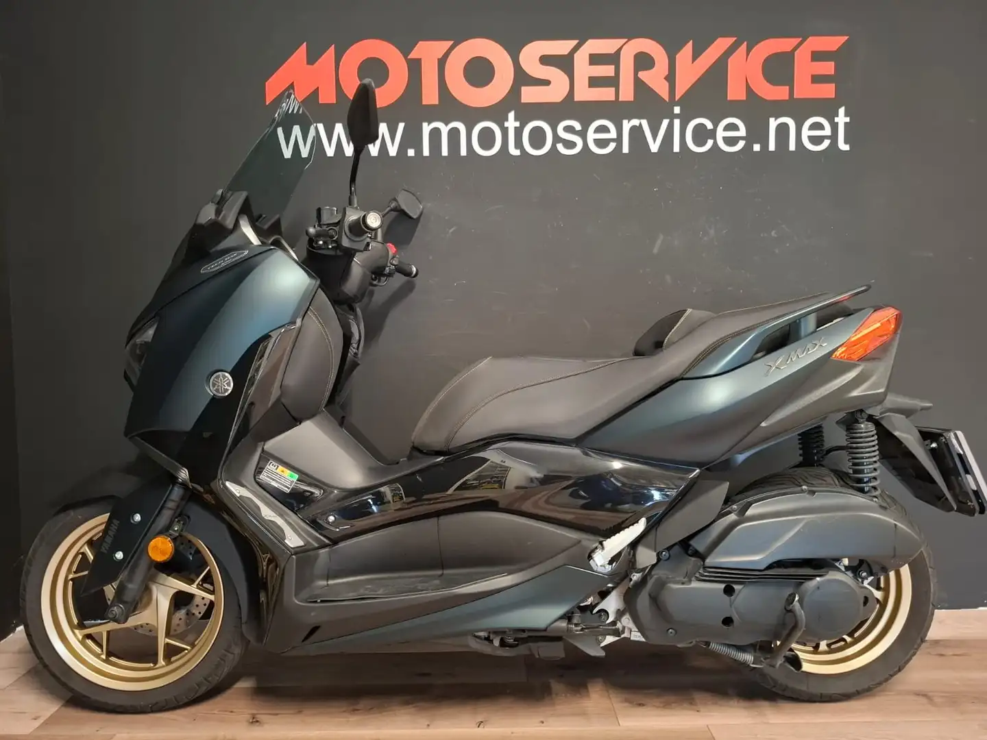 Yamaha X-Max 125 TECH MAX Verde - 1