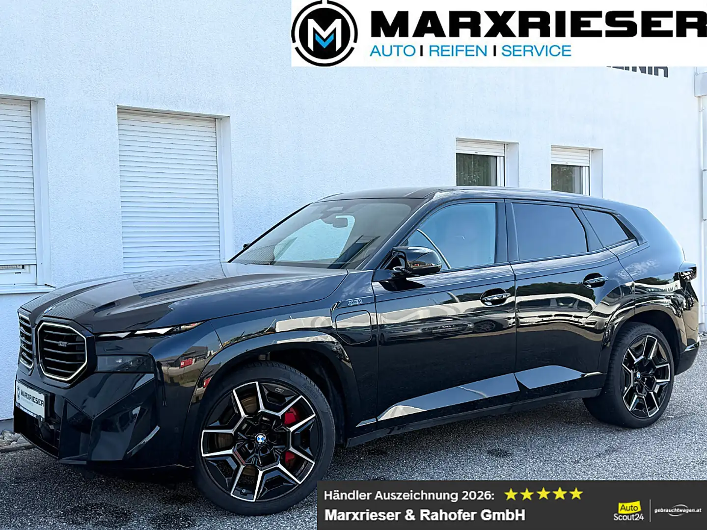 BMW XM 50e Schwarz - 1
