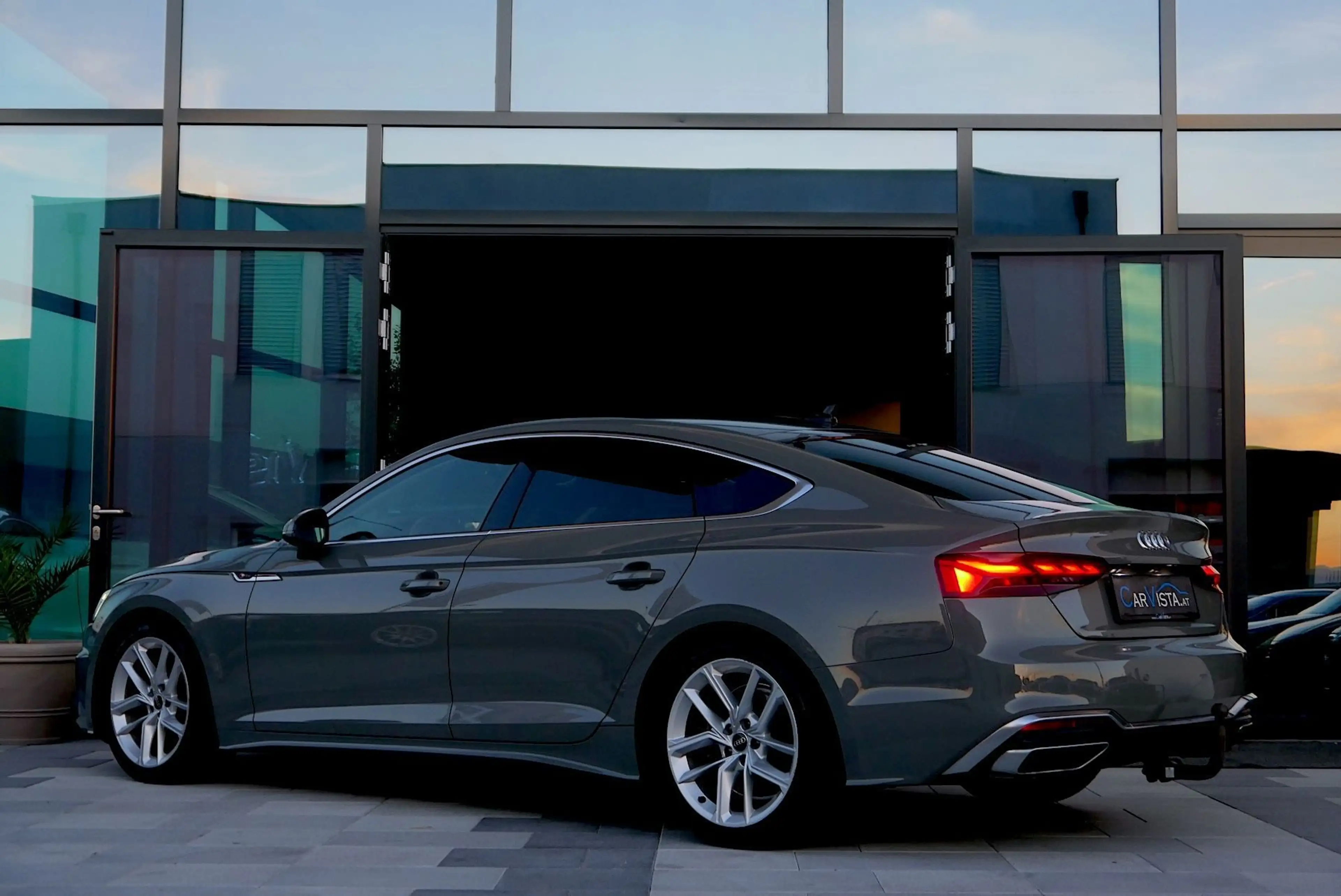 Audi A5 35 TFSI S line *Matrix LED & Assistenz-Paket Park — photo 7