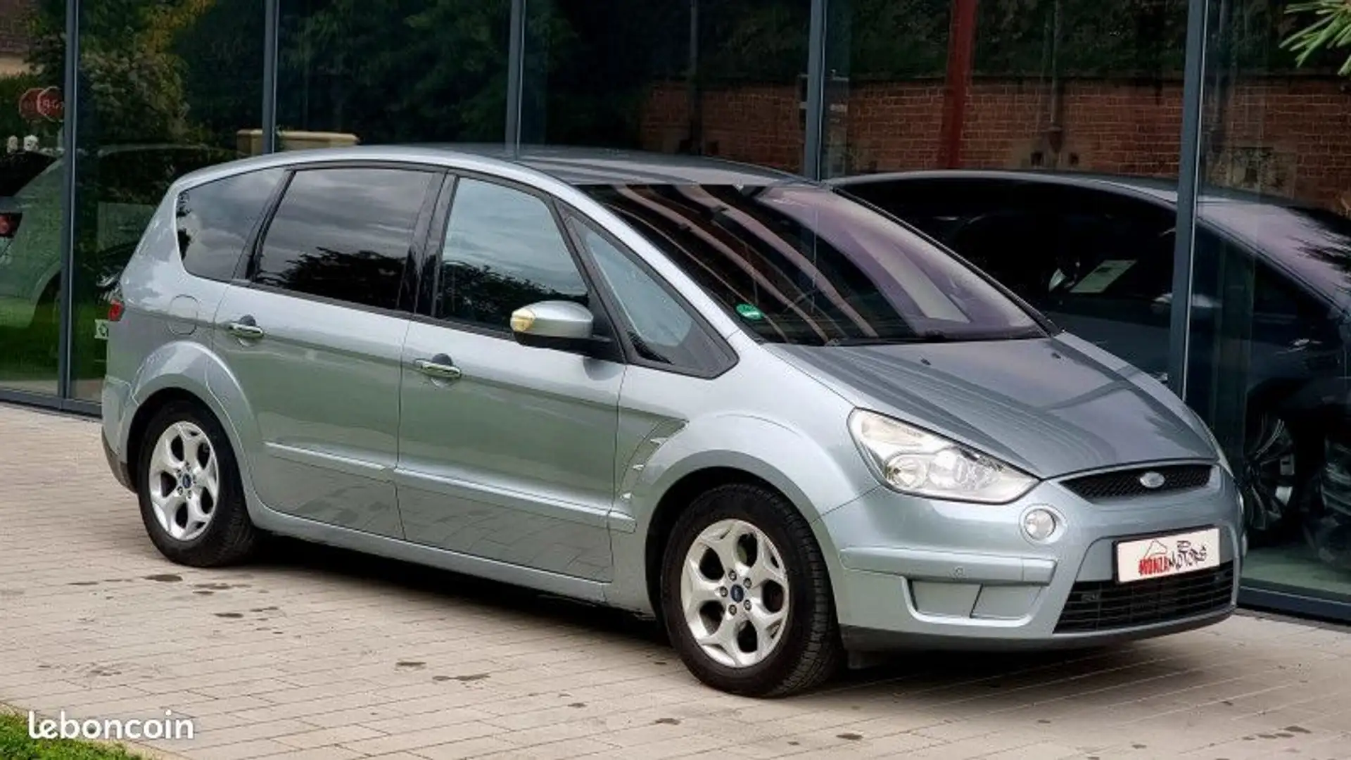 Ford S-Max 2.0 TDCI 140CH DPF TREND BVA Grigio - 1