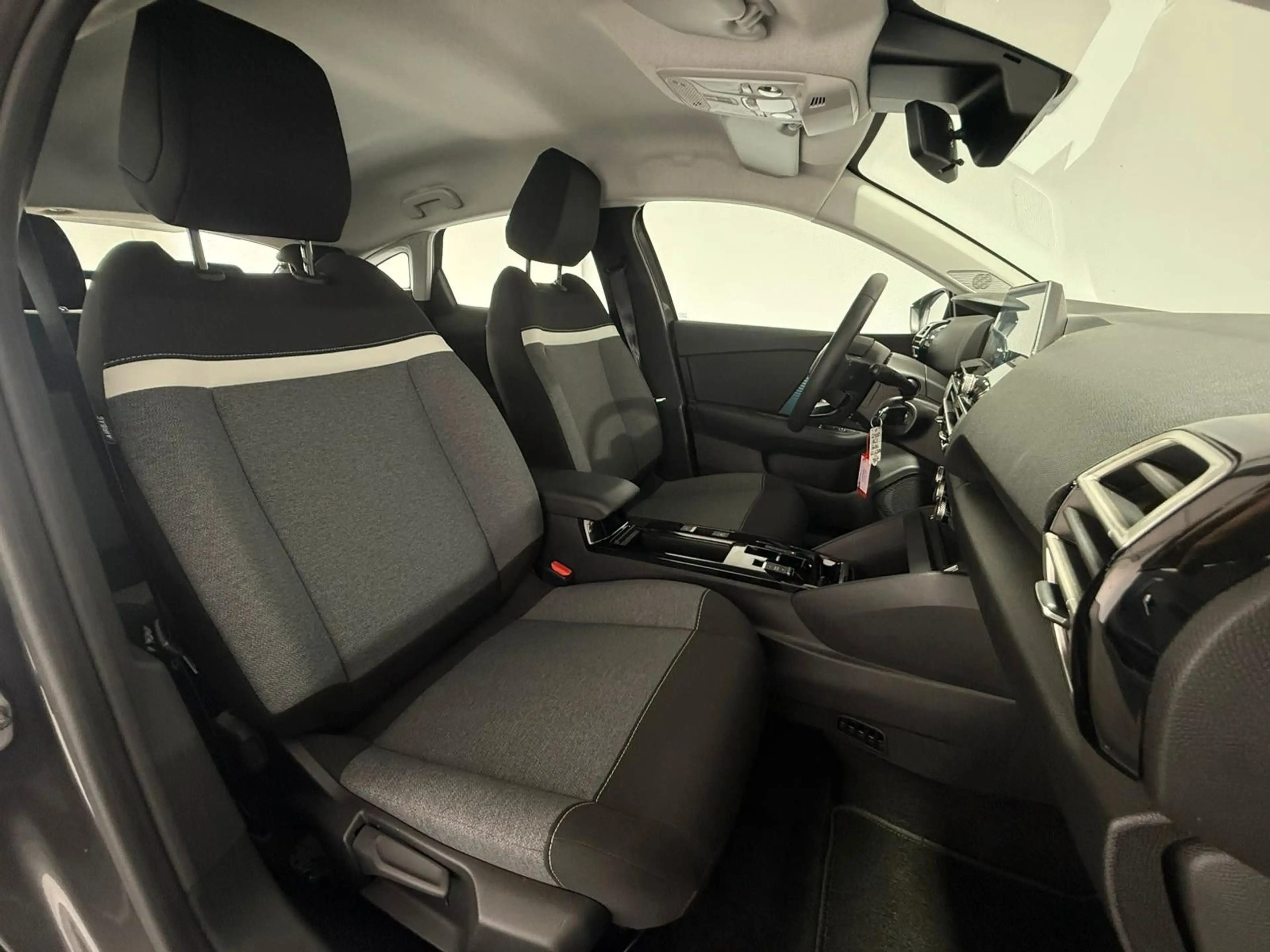 Citroen C4 e-Feel 50kWh|SOH99%|11kW|Kamera|SHZ|Wärmepump — photo 9