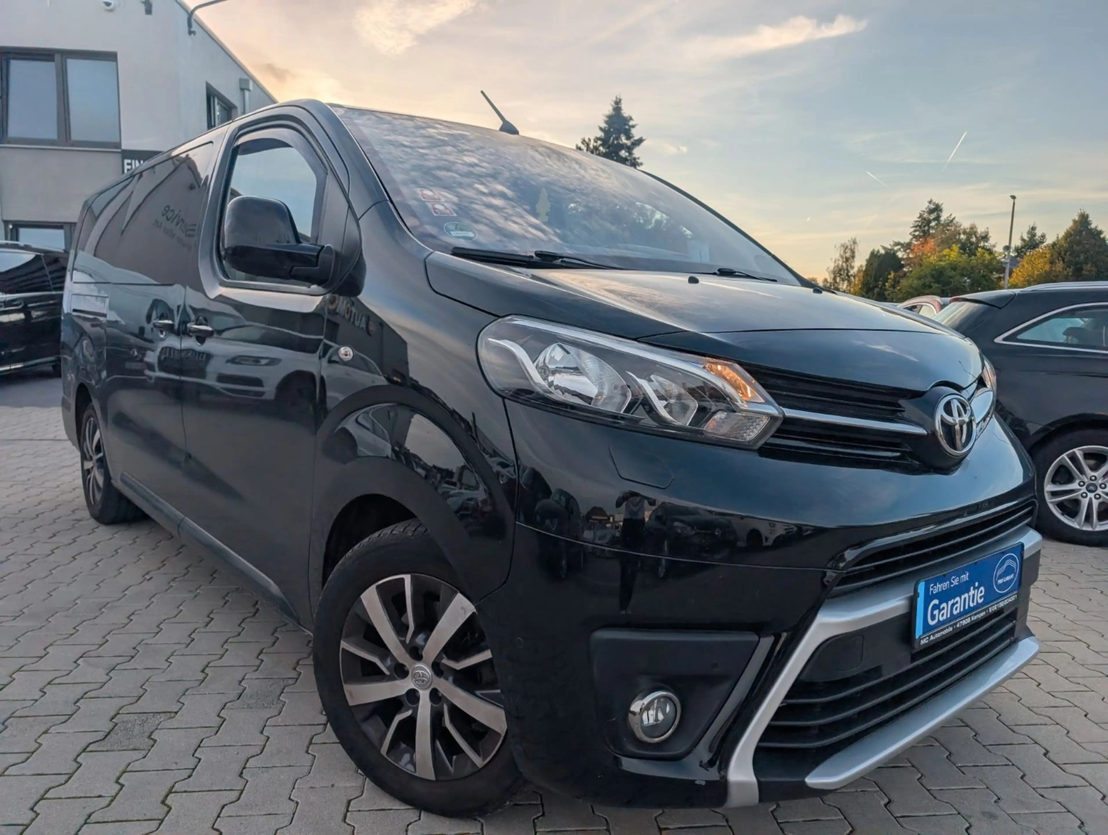 Toyota Proace Verso L2 Shuttle Comfort*8-SITZE*PDC*NAVI — photo 6