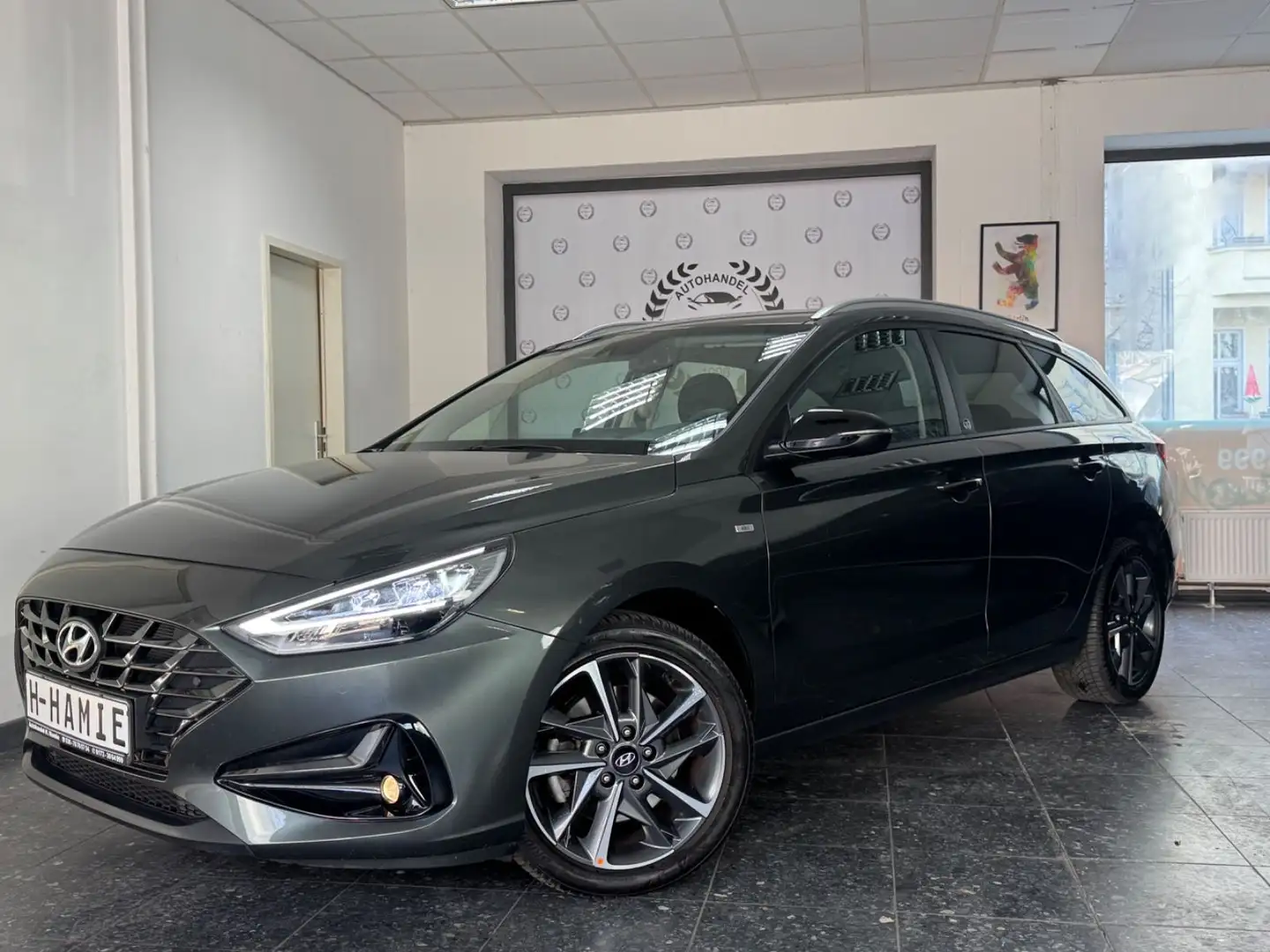 Hyundai i30 CW EDITION 30+ KEYLESS NAVI KAM LENK.HZ LED Grau - 1