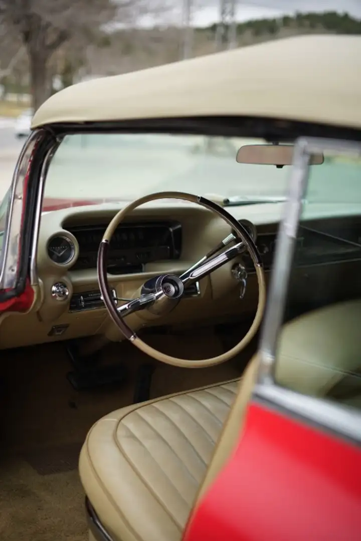 Cadillac Serie 62 Convertible Rood - 2