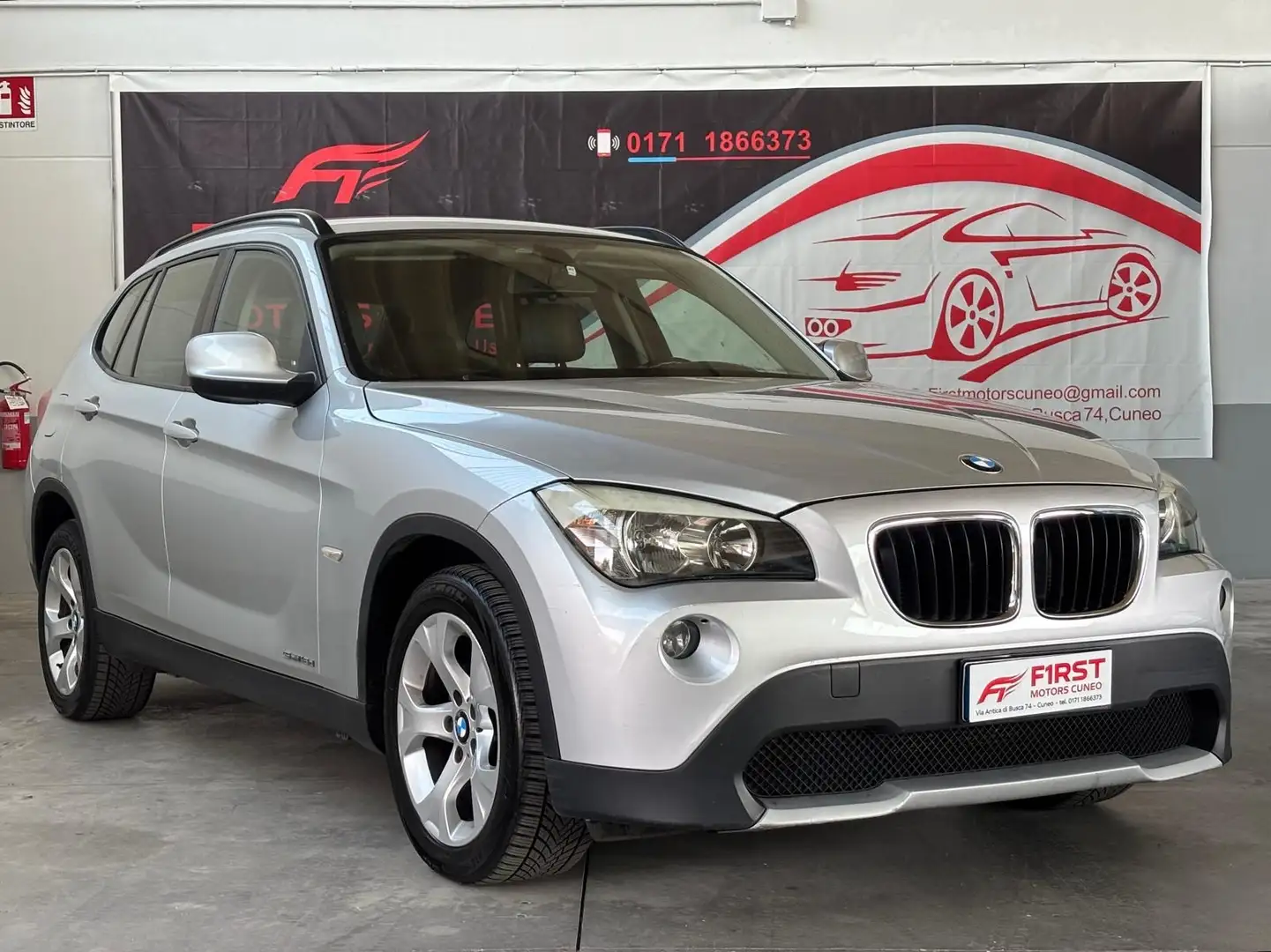 BMW X1 X1 E84 sdrive18d Futura Argento - 1