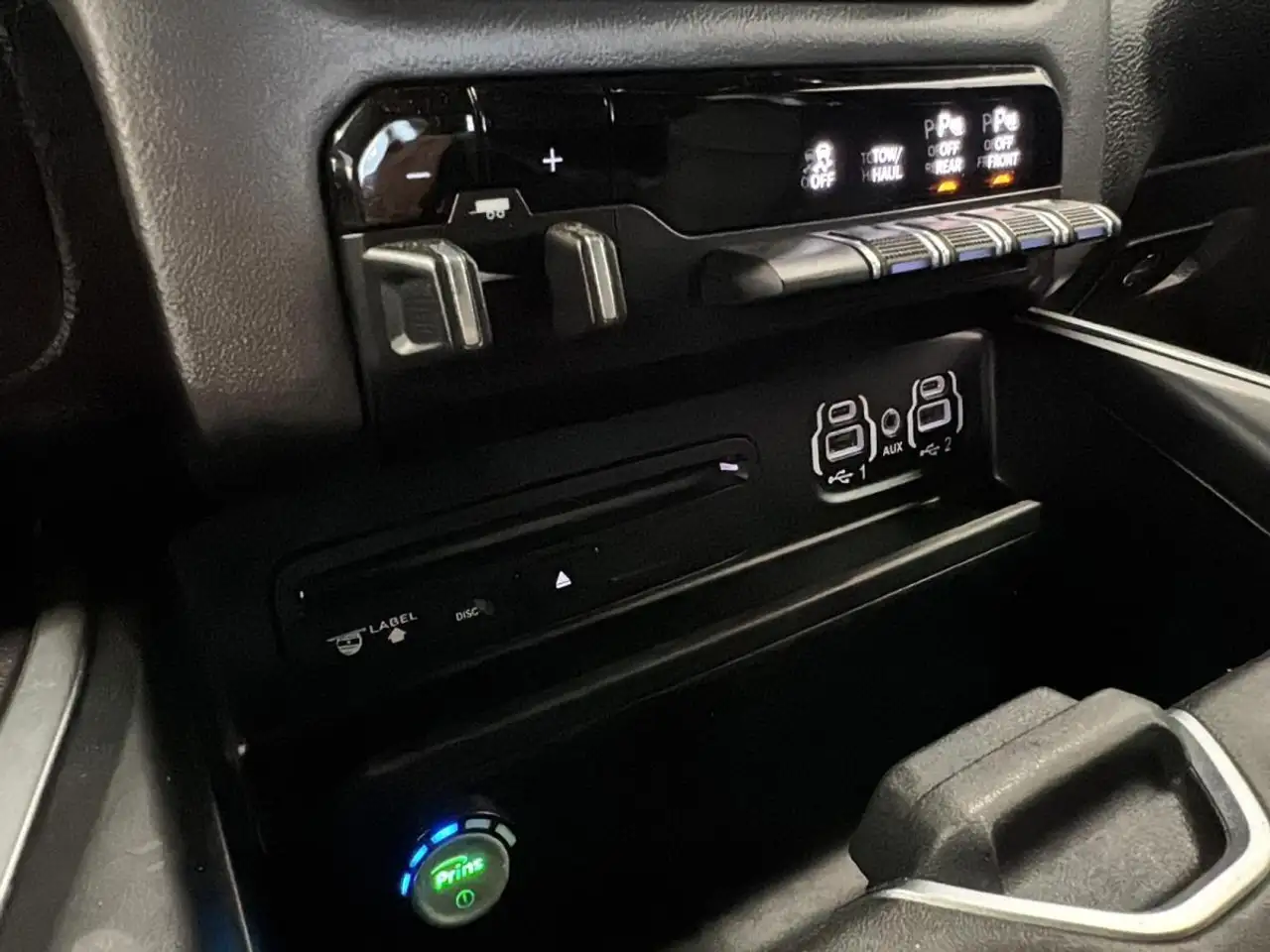 RAM 1500 снимка RAM 1500