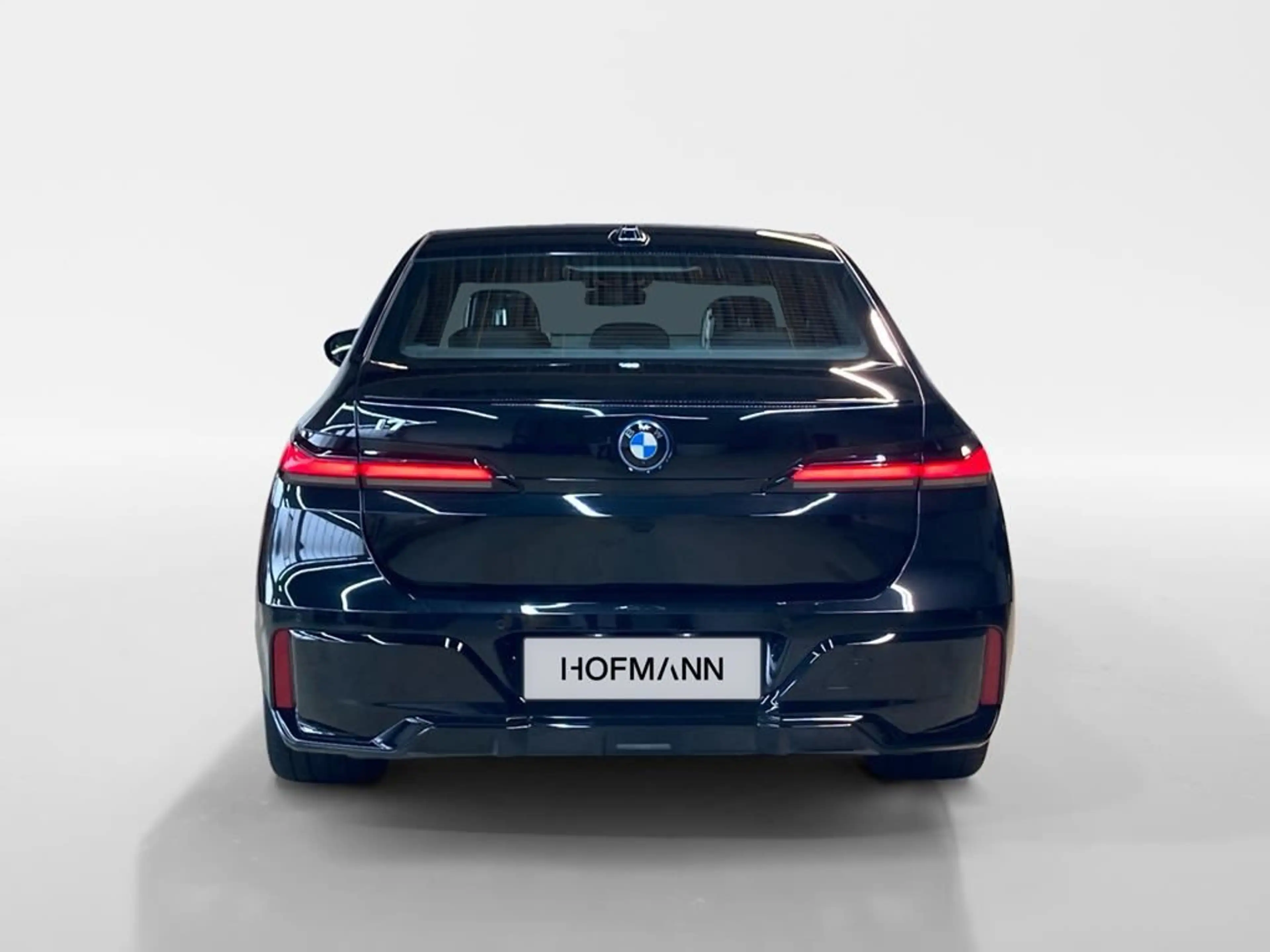 BMW i7 M Sport Pro — photo 6