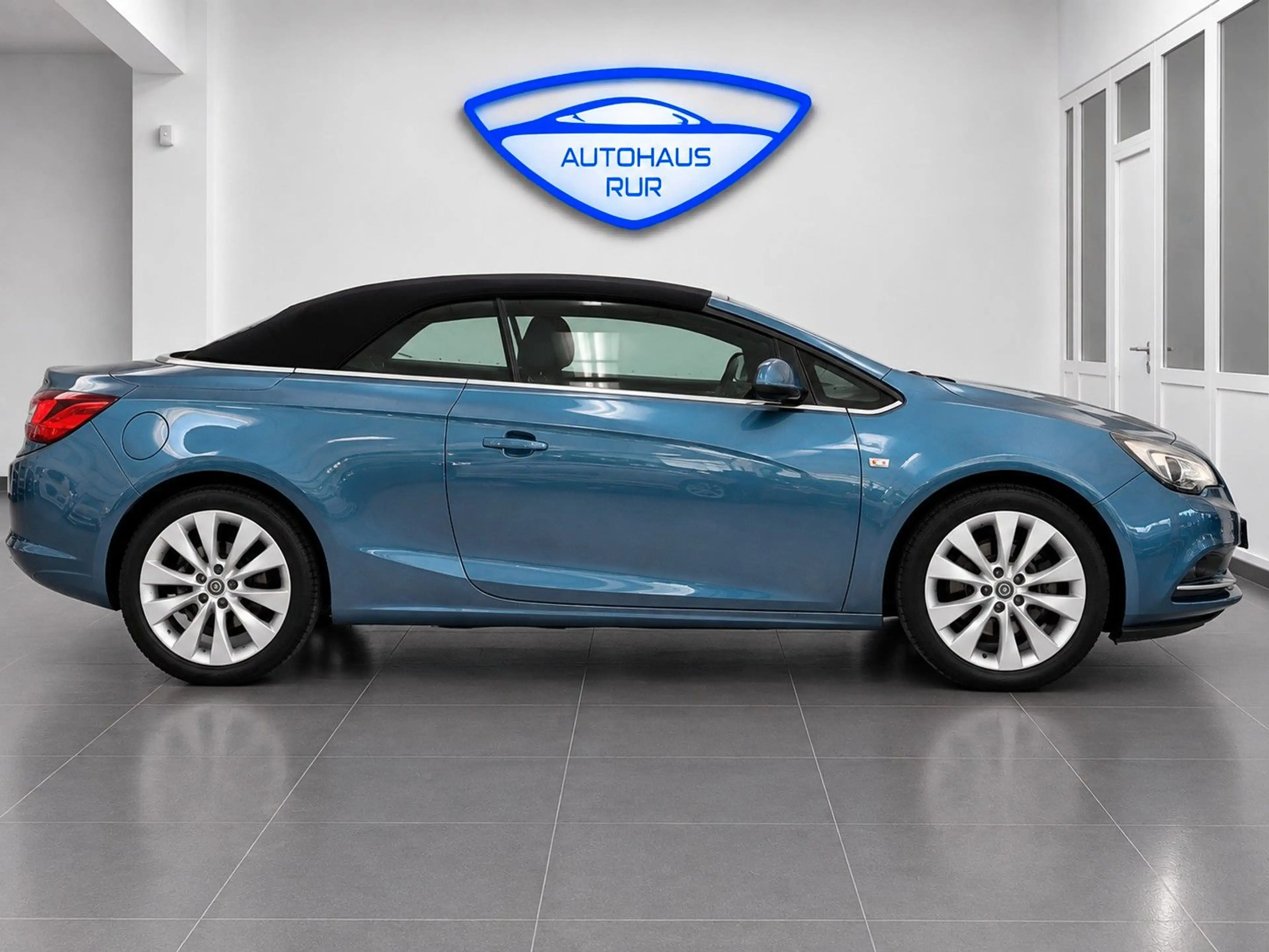 Opel Cascada 1.4 Turbo 103kW ecoFLEX INNOVATION — photo 14