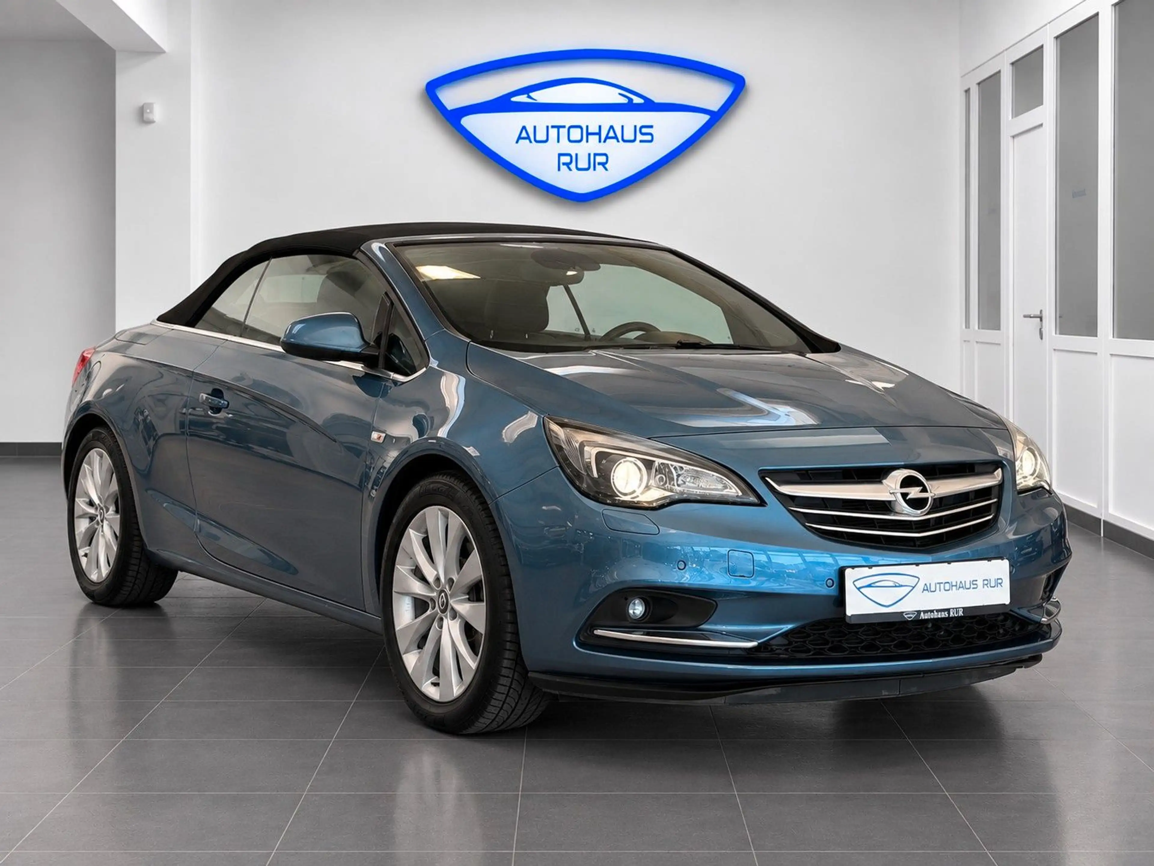 Opel Cascada 1.4 Turbo 103kW ecoFLEX INNOVATION — photo 15