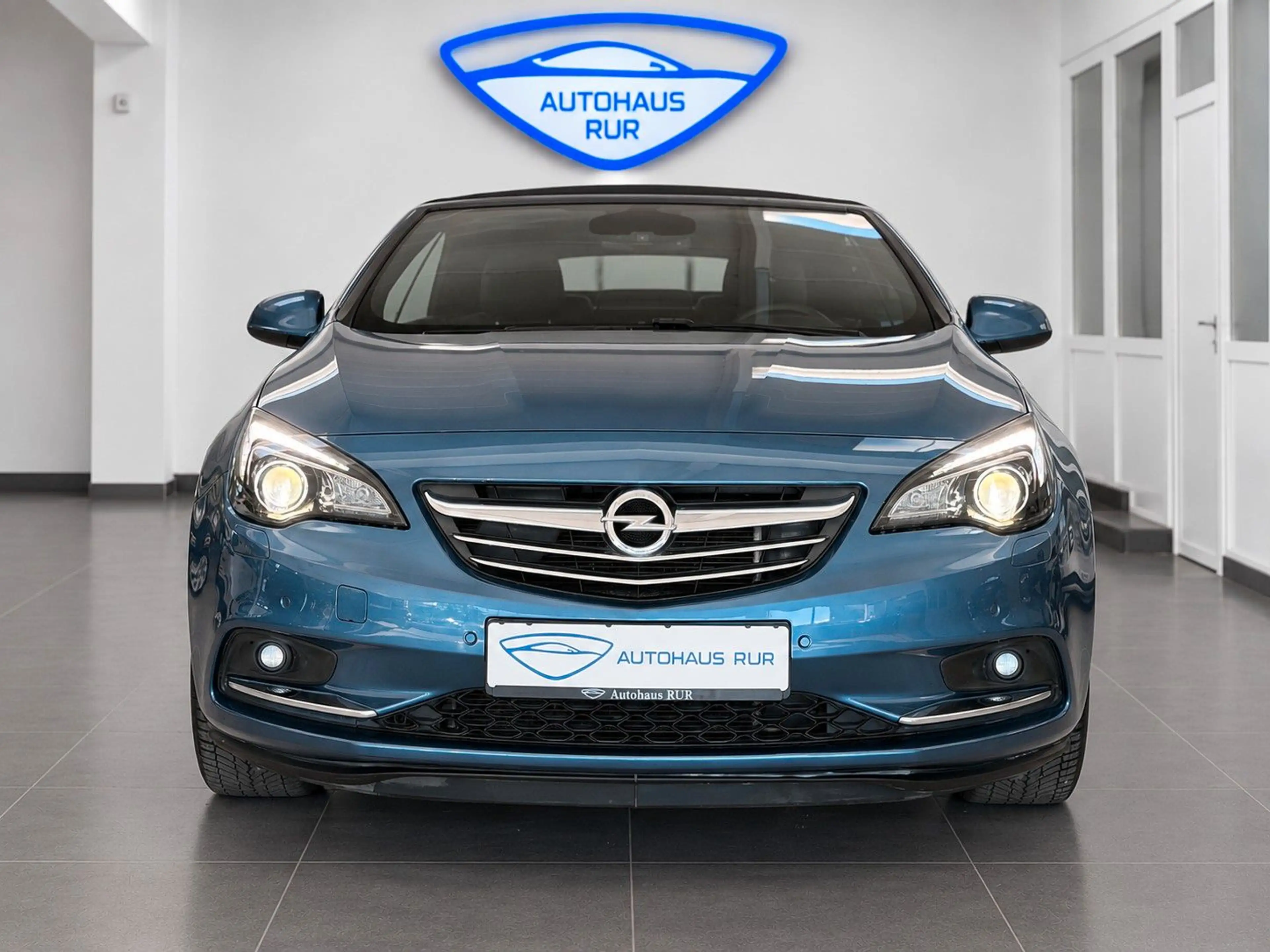 Opel Cascada 1.4 Turbo 103kW ecoFLEX INNOVATION — photo 8