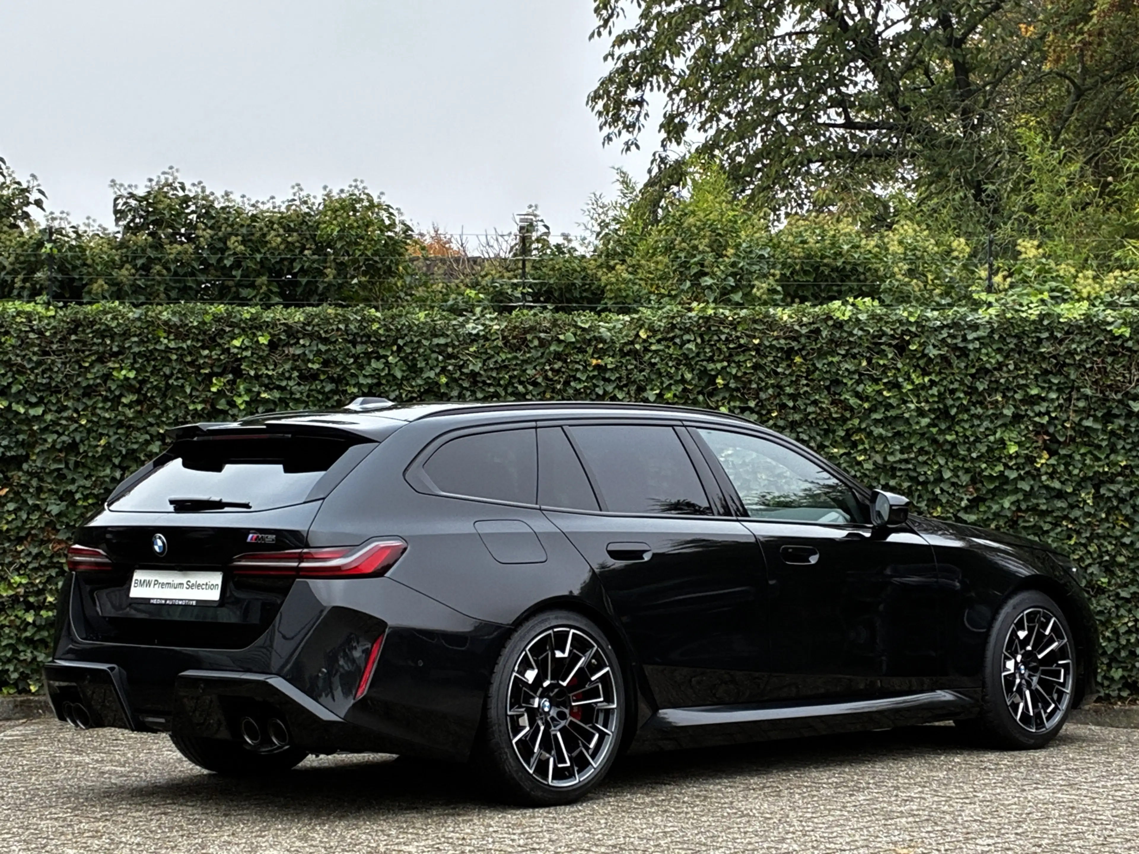 BMW M5 5-serie Touring | M Drive Prof. | Panorama | Trekh — photo 3
