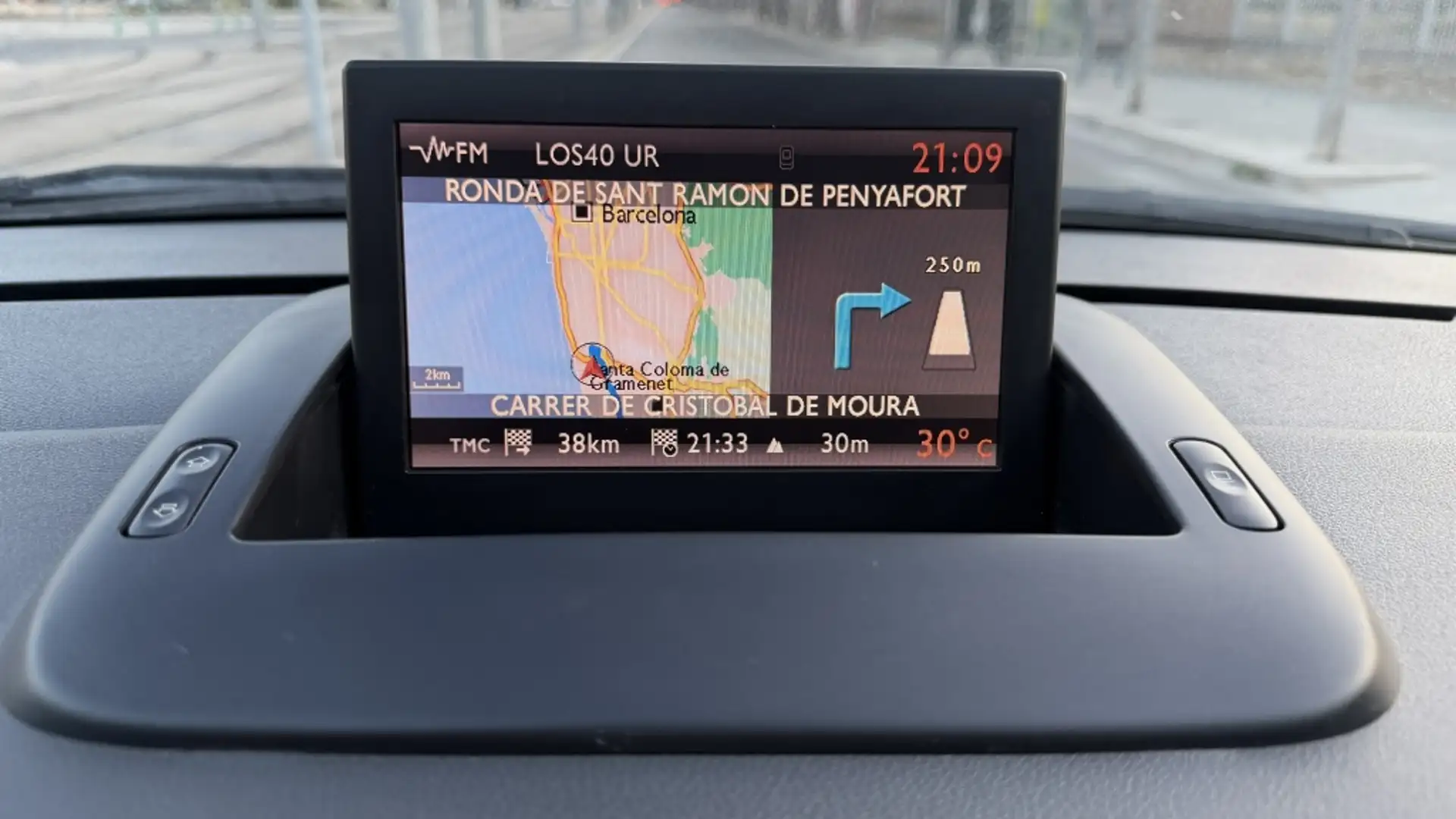 Peugeot 5008 1.6HDI Premium 112 Negro - 2