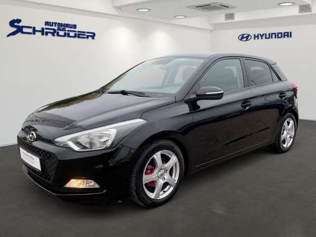 Imagine Hyundai i20 1.2 Trend Sitzheizung Klima Parksensoren Alu Tempo