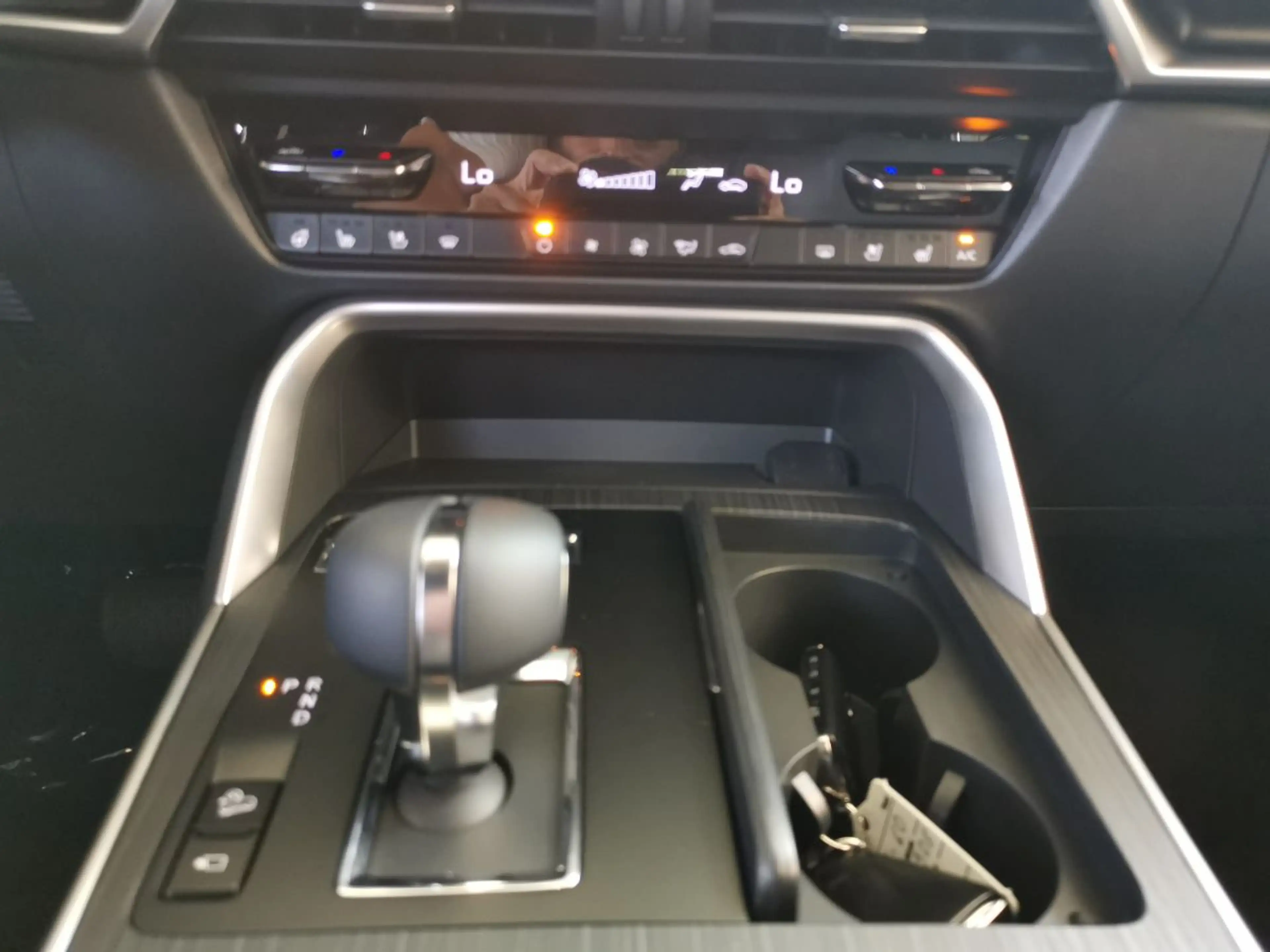 Mazda CX-60 3.3L e-SKYACTIV D 254ps — photo 12