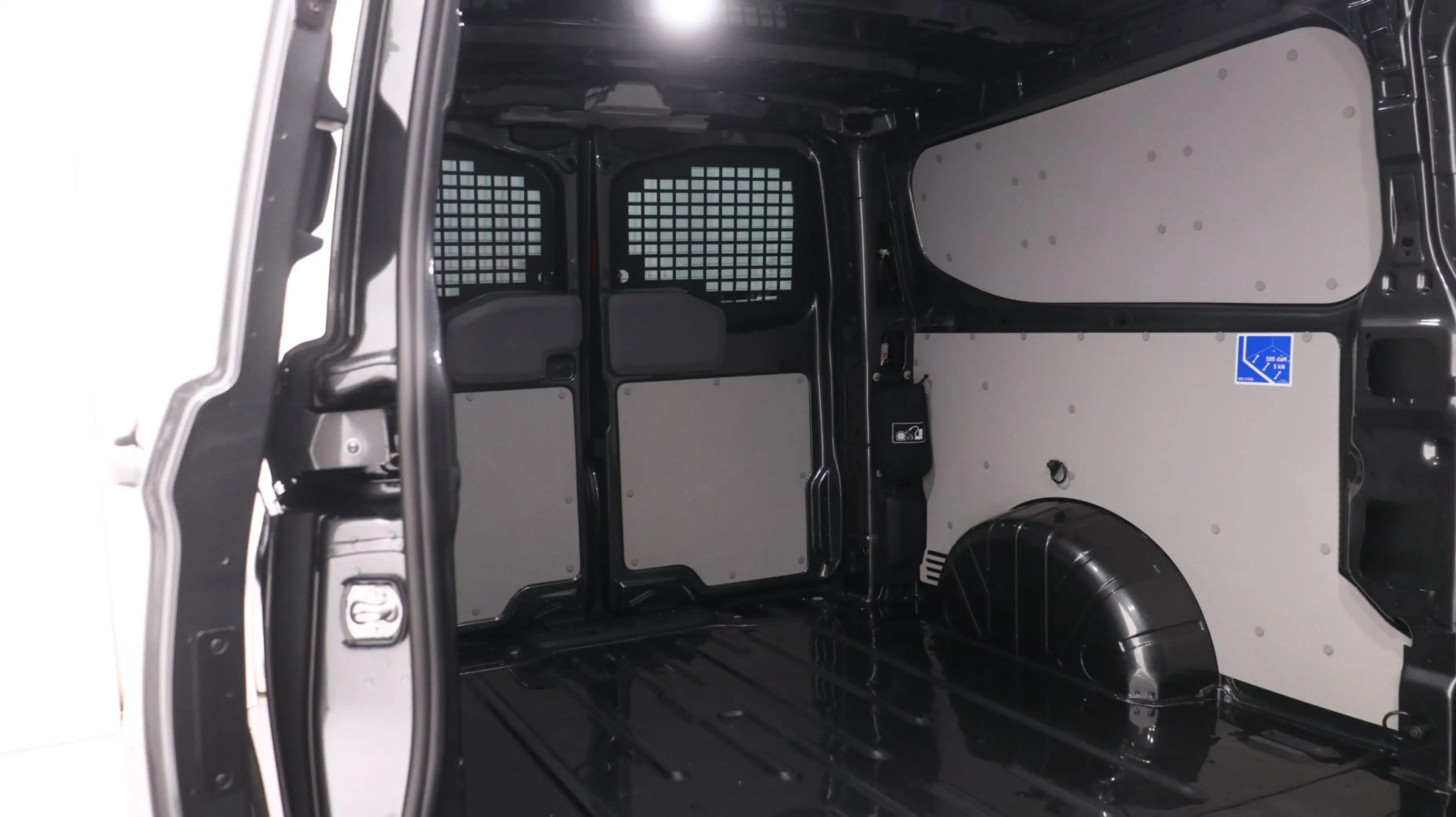 Volkswagen Transporter e-Transporter L2H1 64kWh 218pk RWD Bulli / Demonst — photo 13