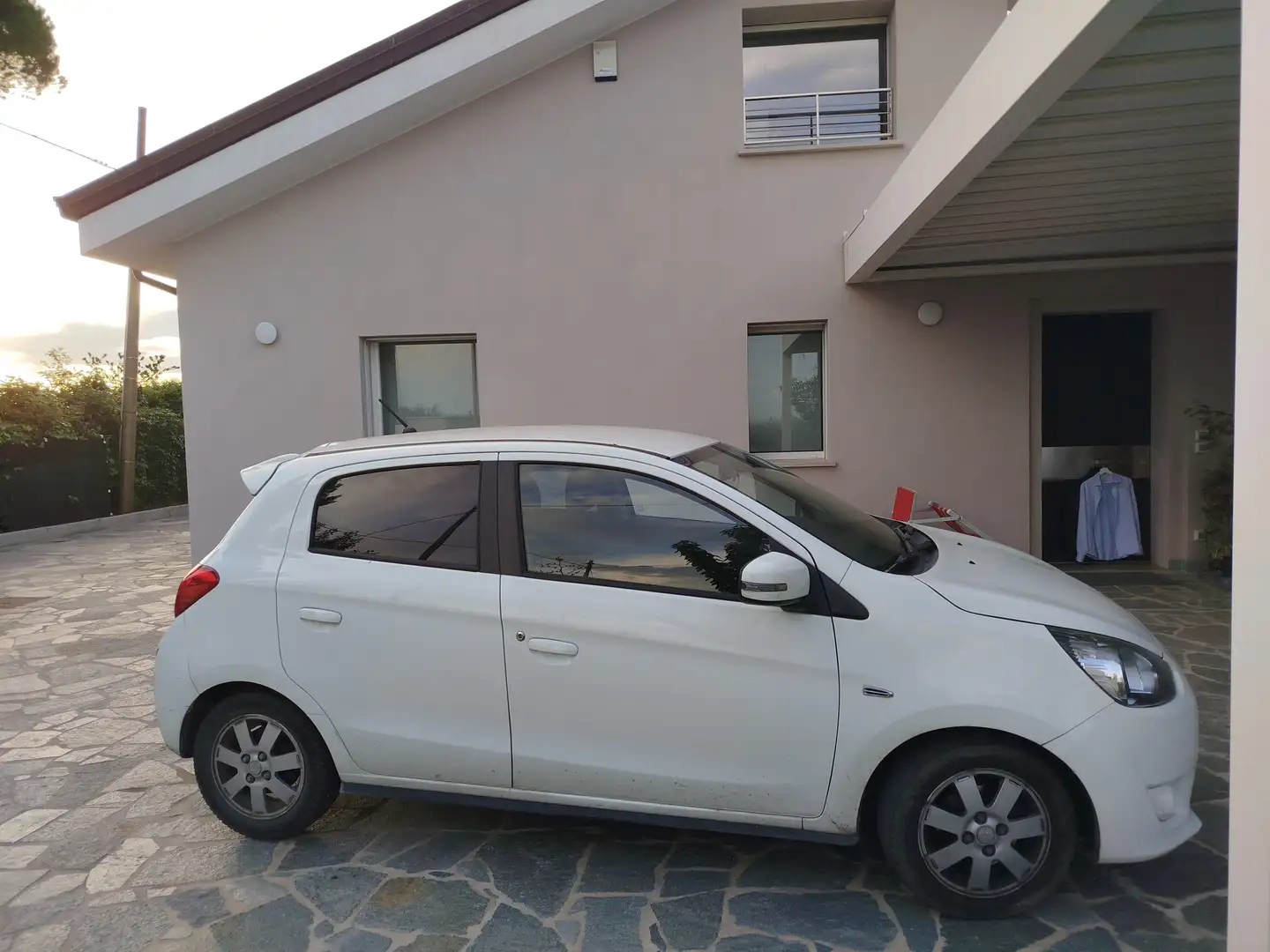 Mitsubishi Space Star Space Star II 2013 1.0 cleartec Intense Bianco - 2