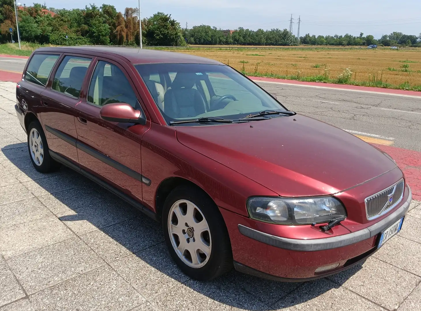 Volvo V70 V70 2.4 Optima bi-fuel metano Rosso - 1