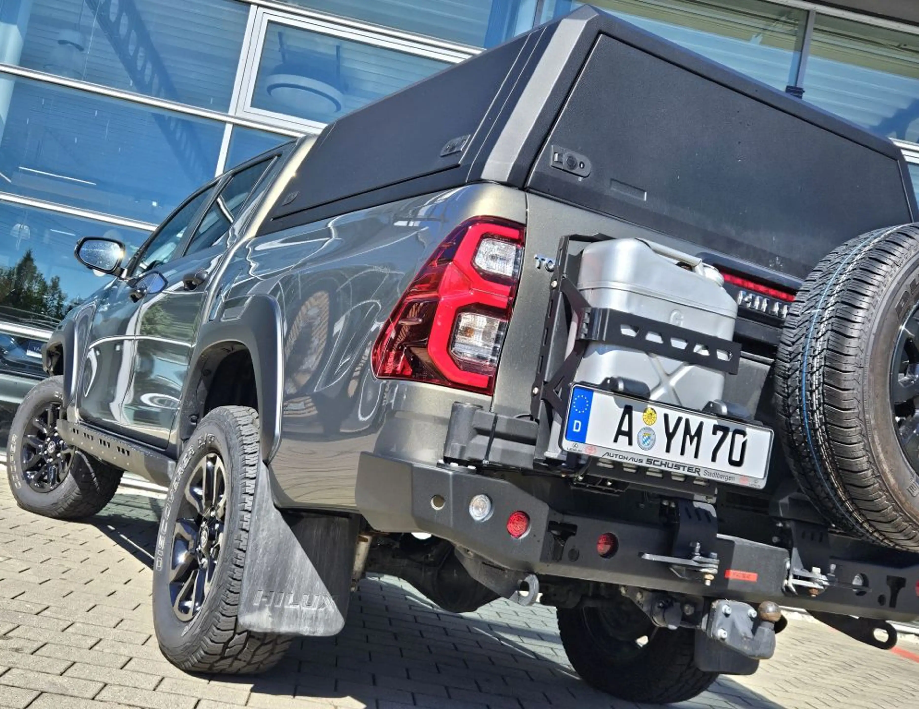 Toyota Hilux 4x4 Double Cab MHEV Autm. Invincible — photo 6