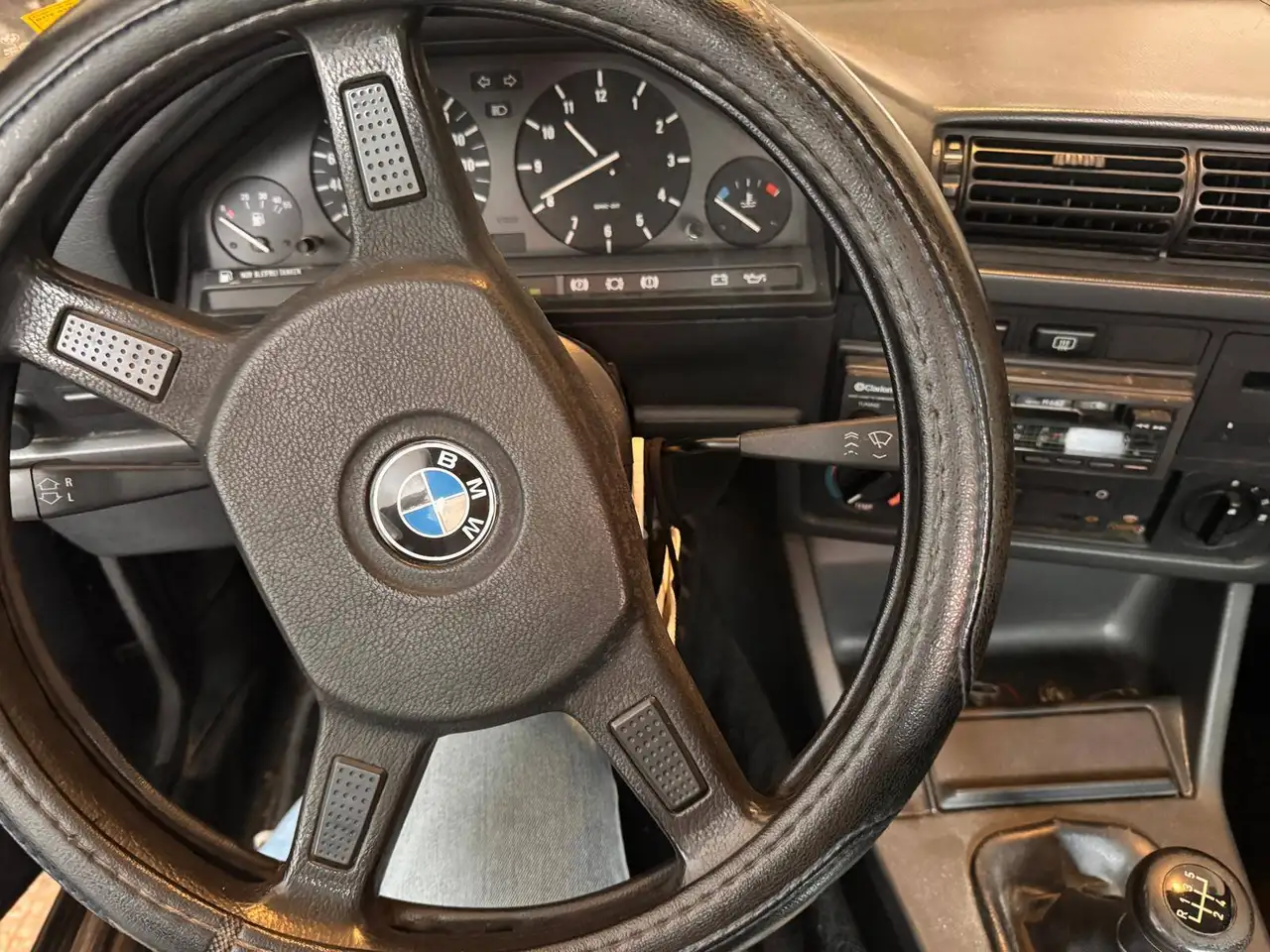 BMW 318i 4p, foto 7