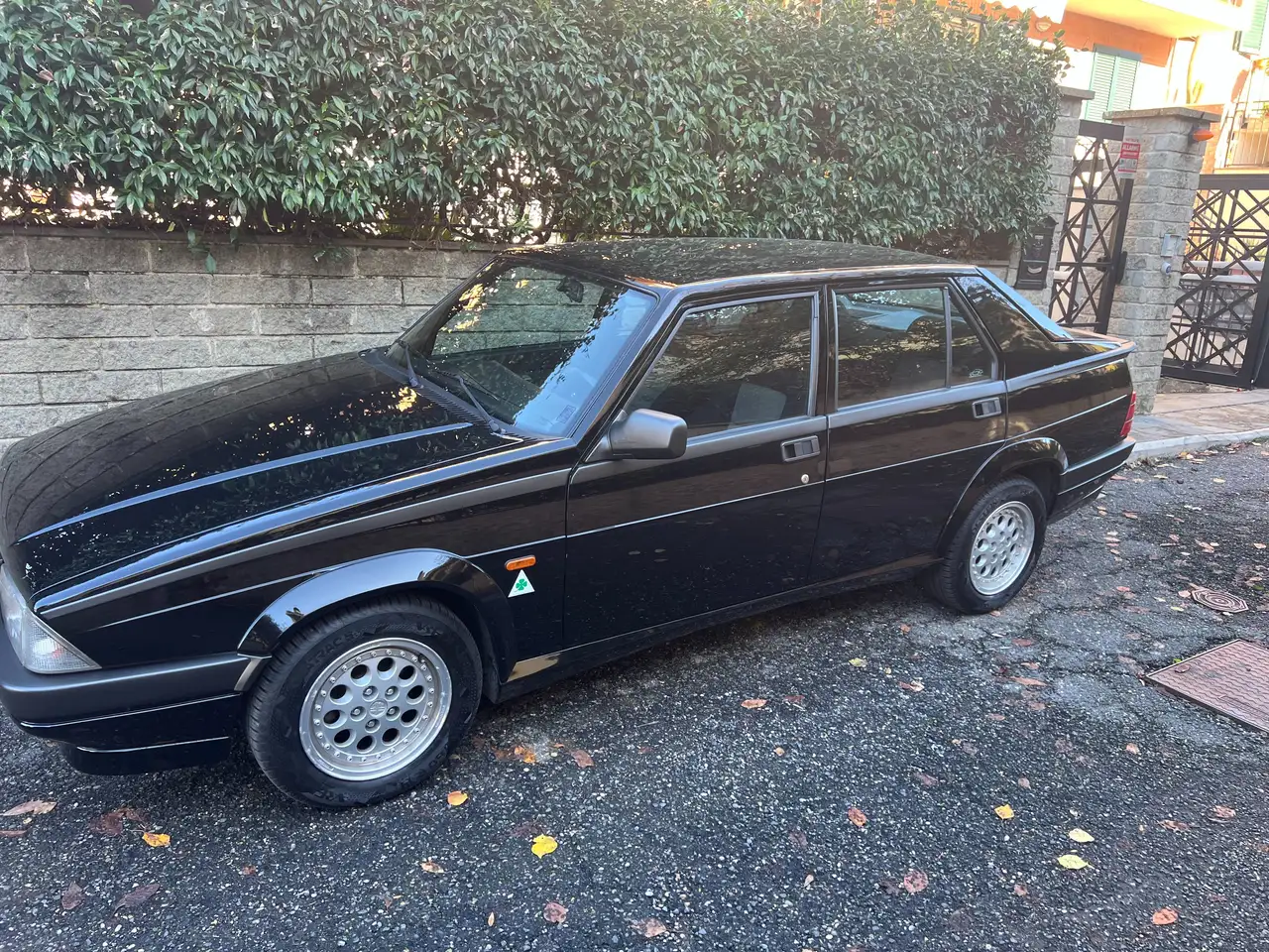 Alfa Romeo 75 2.0i Twin Spark (Air Condition) Targa MI, foto 6