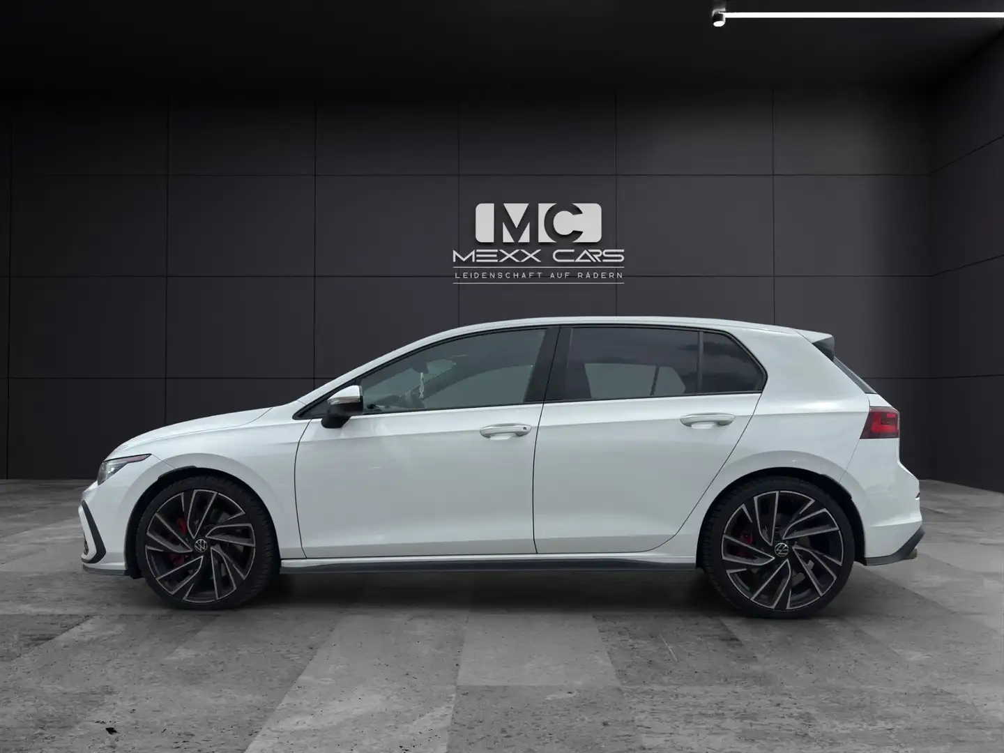 Volkswagen Golf GTI Performance 2,0 TSI DSG Weiß - 2