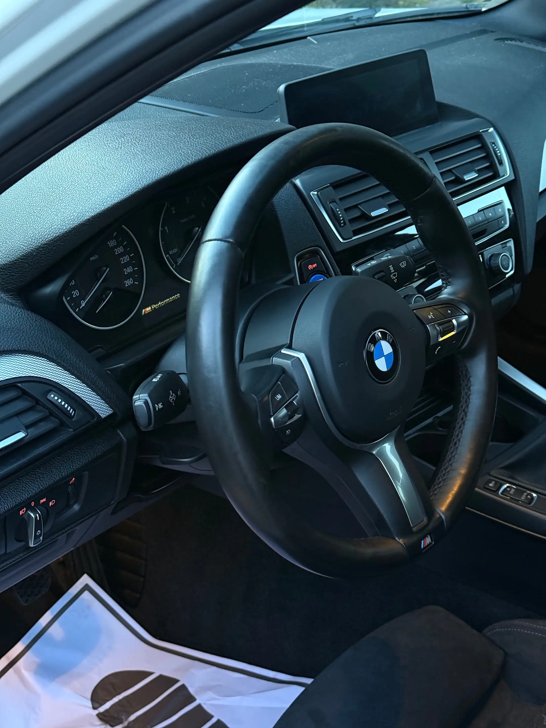 BMW 120 120 d M Sport — photo 10
