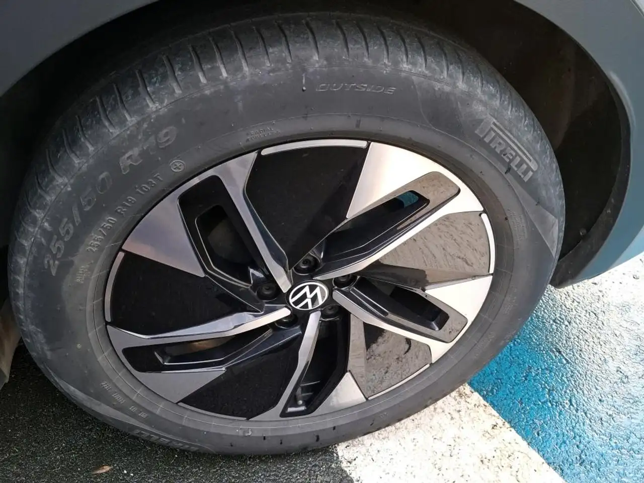 Volkswagen ID.5 PRO PERF. 82 kWh +LED +ACC +CARPLAY +RKAM +NAVI + 6
