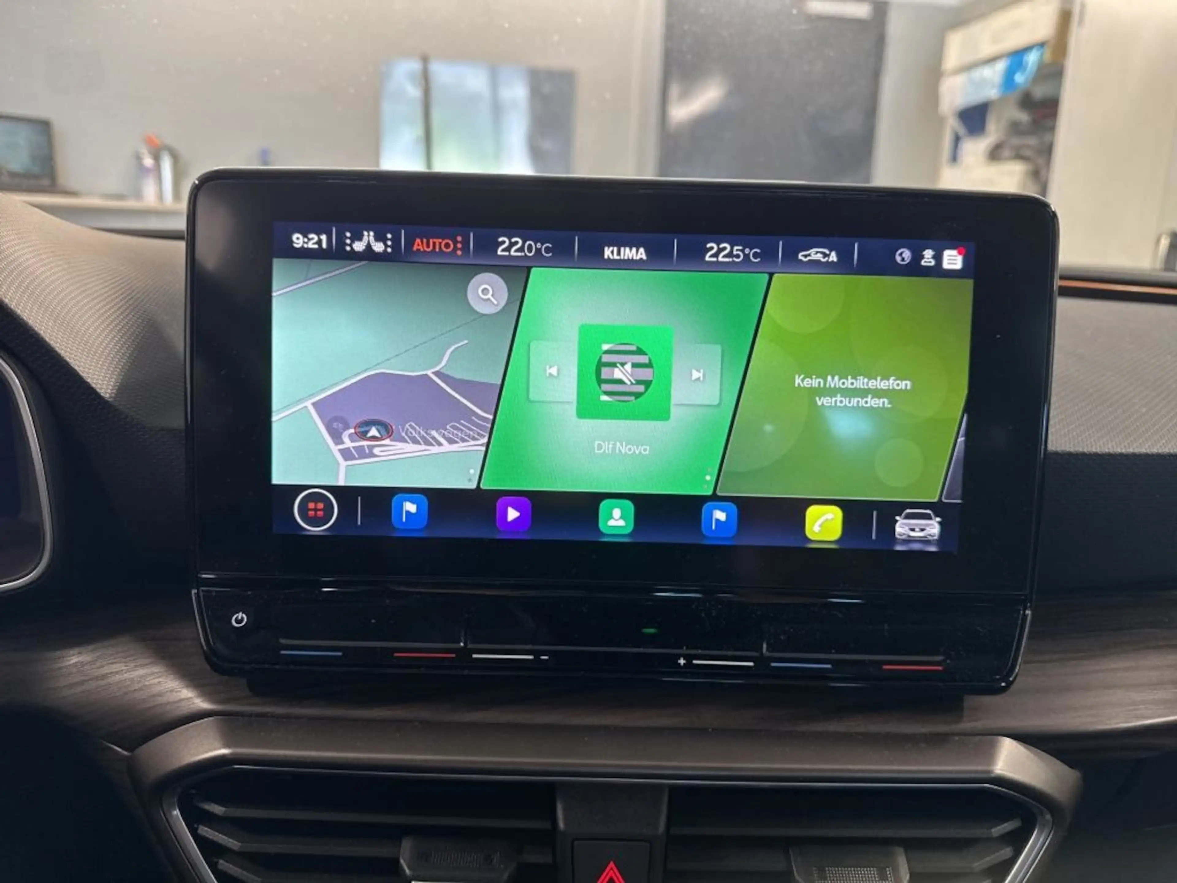SEAT Leon 2.0 TDI DSG Xcellence *NAVI*ACC*AHK*KESSY* — photo 6