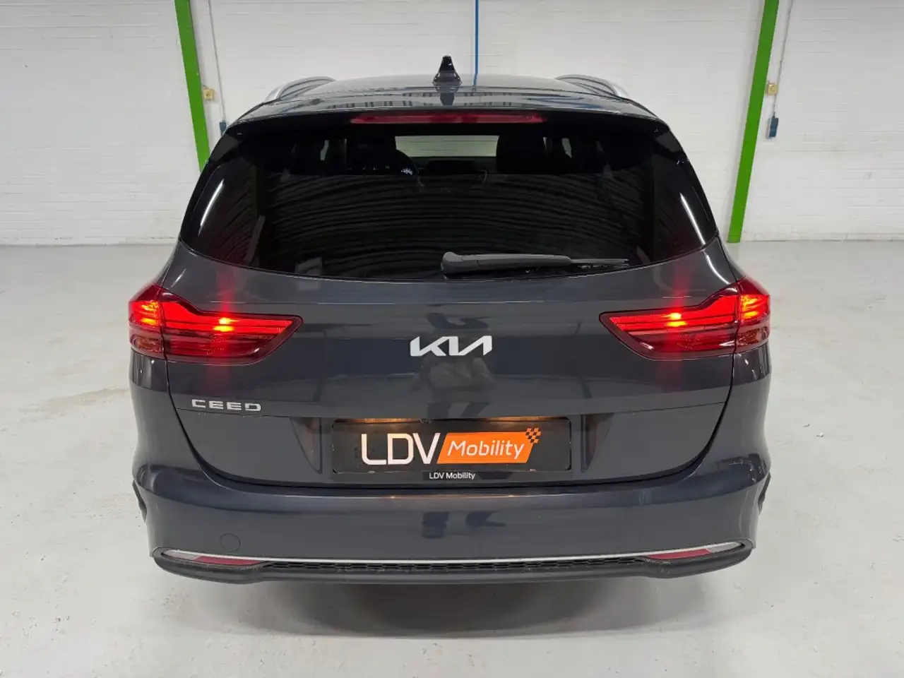 Kia Ceed Sportswagon 1.5 T-GDI Vision Sportswagon / 26429 k, миниатюра 5